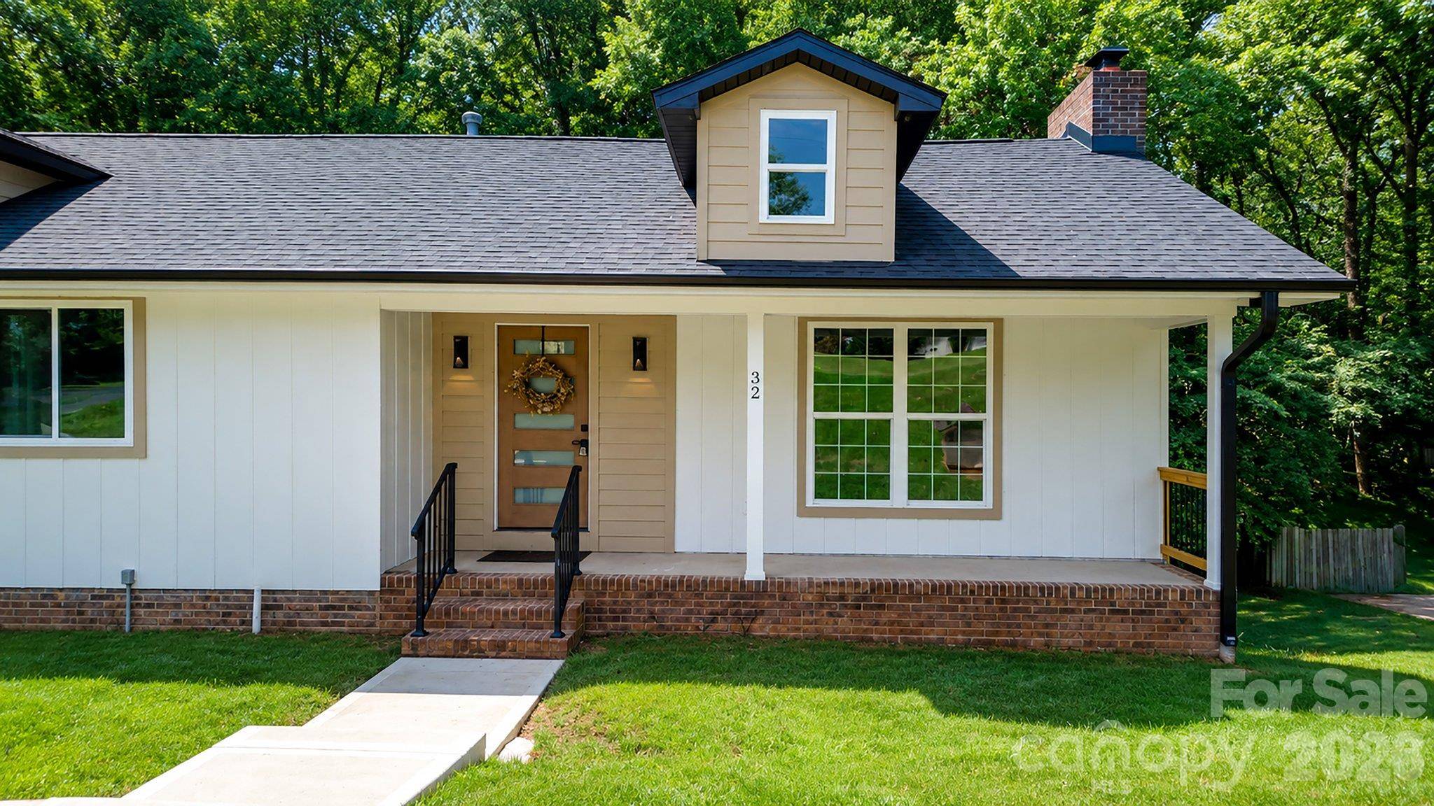 32 Bowen DR, Belmont, NC 28012