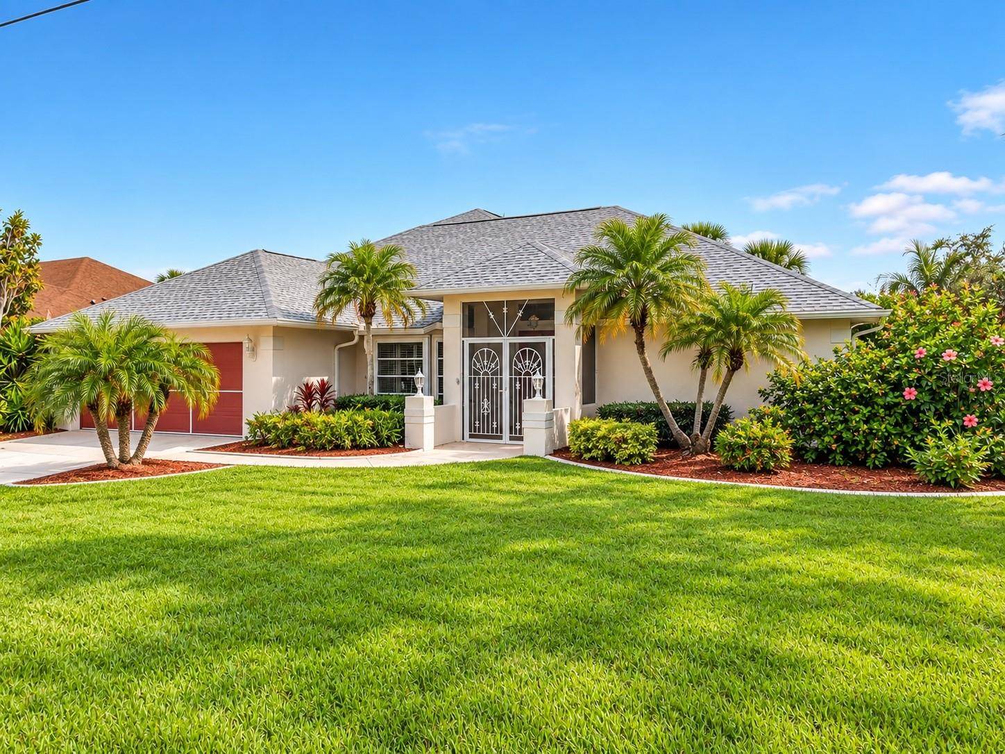 63 CLUBHOUSE RD, Rotonda West, FL 33947