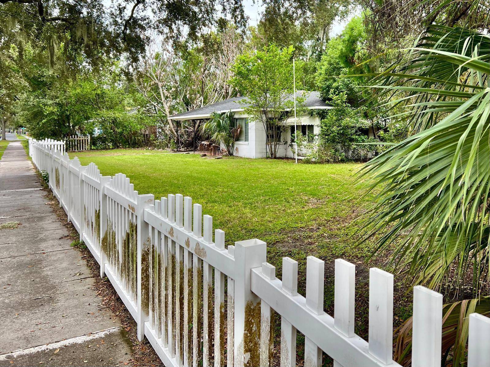 405 FRANCIS BLVD, Lakeland, FL 33801