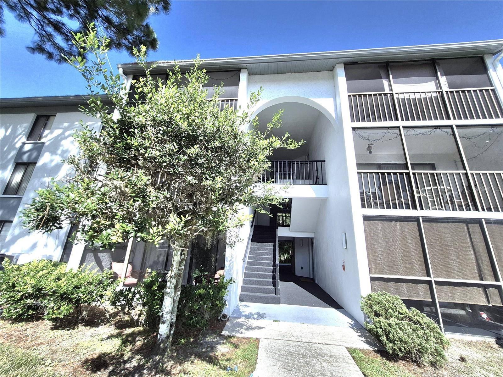 1344 PINE RIDGE CIR E #H3, Tarpon Springs, FL 34688