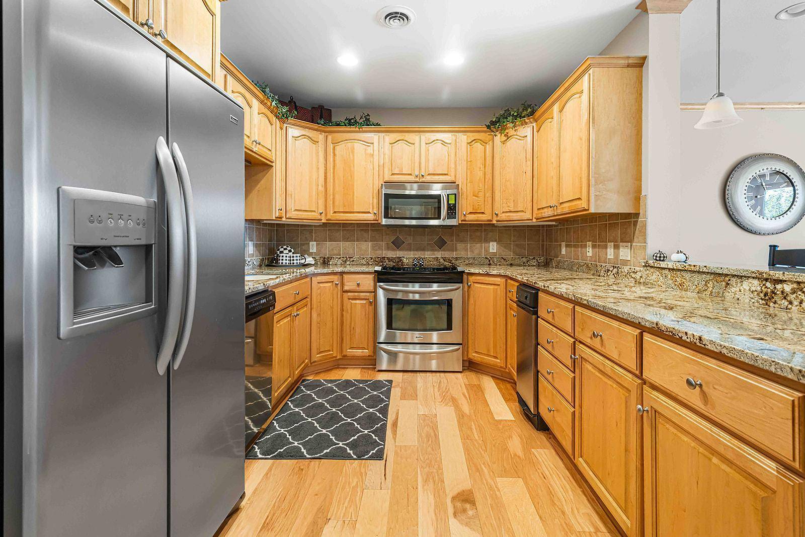 3200 S 11th ST S #217, Fargo, ND 58104