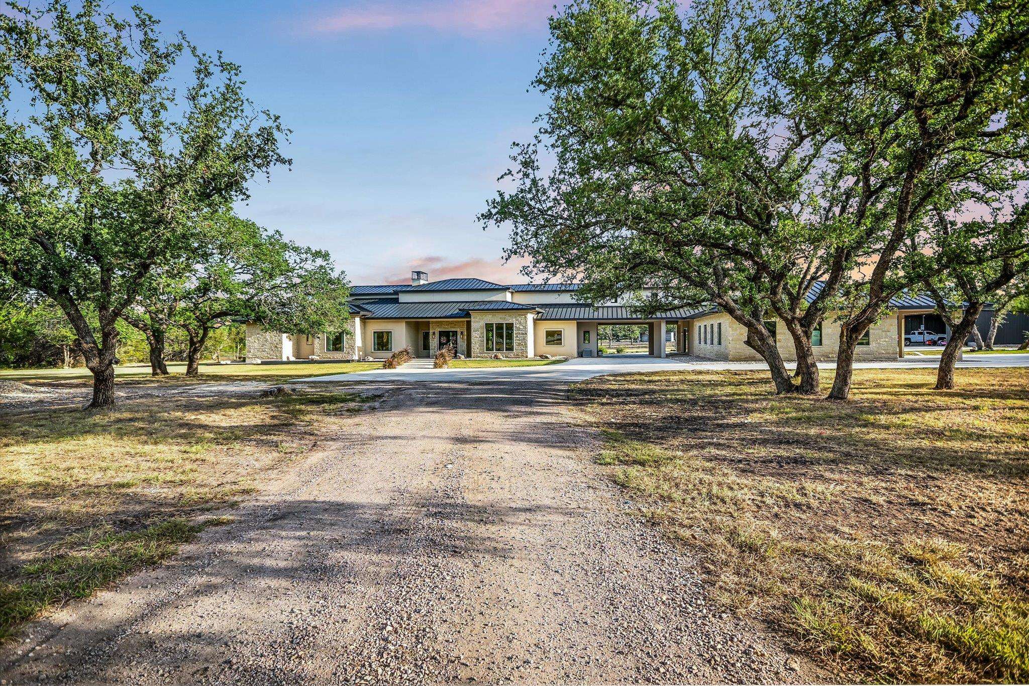 1295 Park Rd 4, Burnet, TX 78611