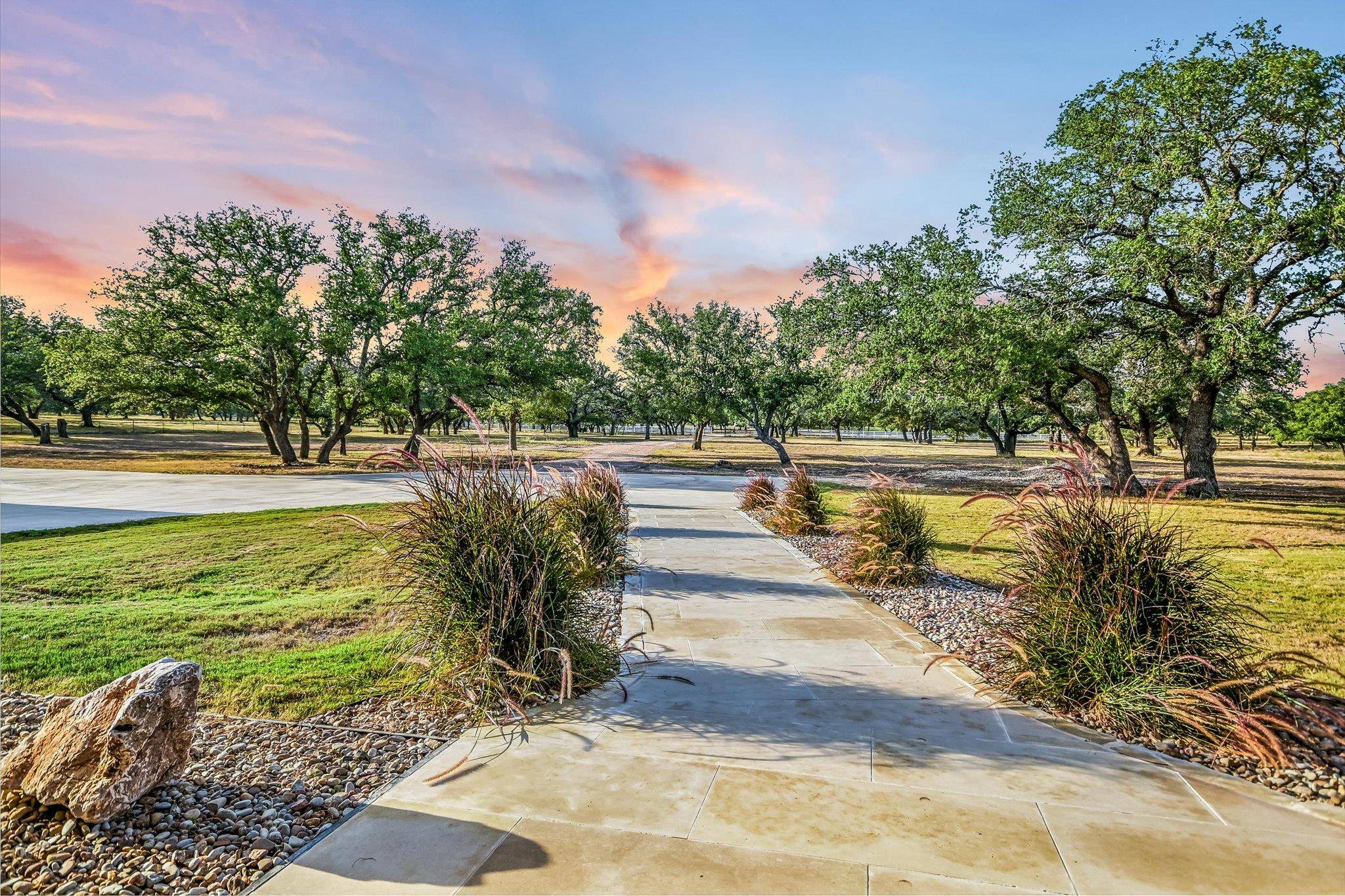 1295 Park Rd 4, Burnet, TX 78611