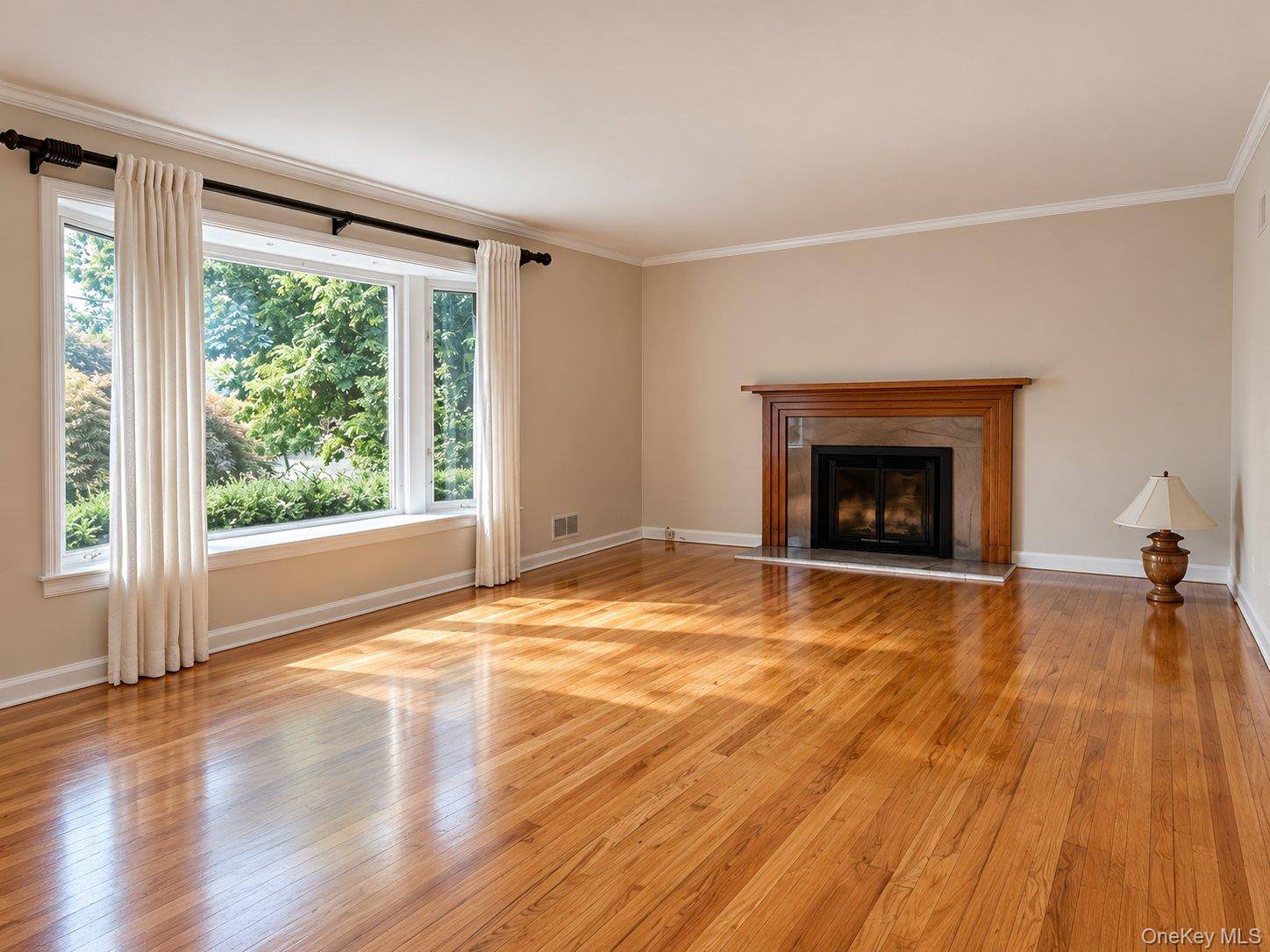 174 Waverly RD, Scarsdale, NY 10583