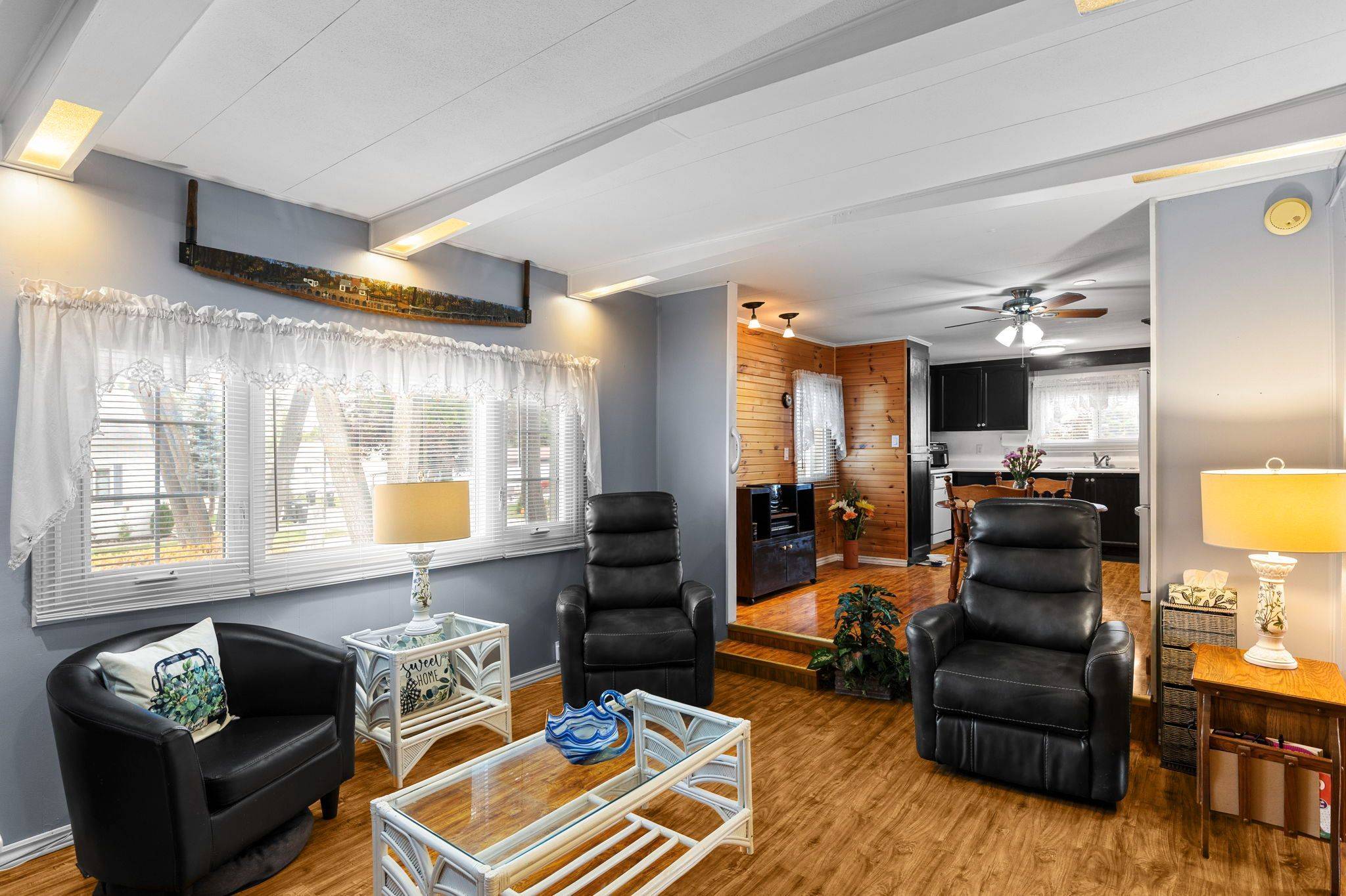 38 Cameron DR, Oro-medonte, ON L0L 1T0