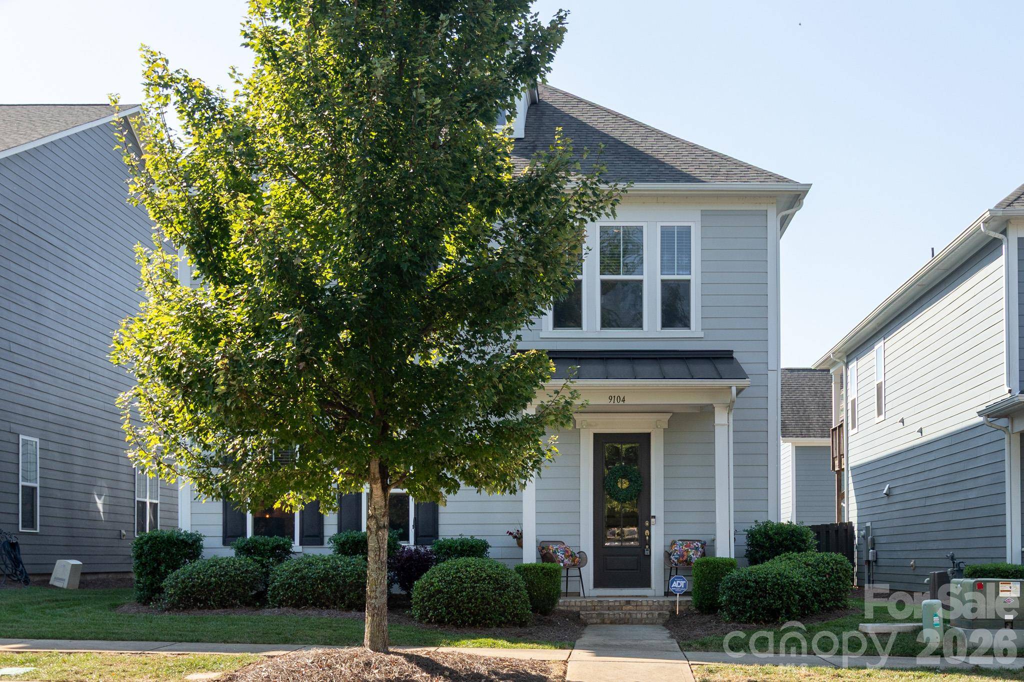 9104 Gladden Hill LN, Pineville, NC 28134
