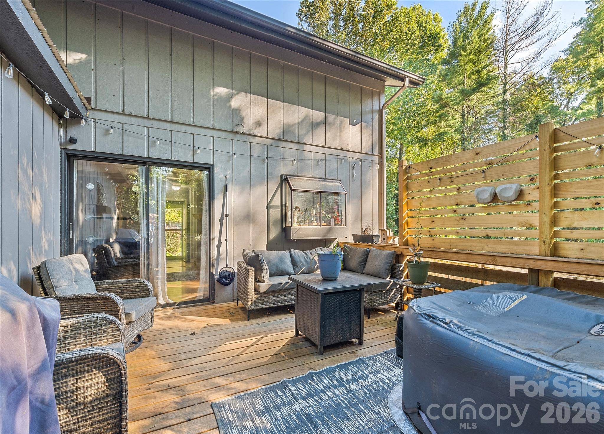 177 Forest DR, Clyde, NC 28721