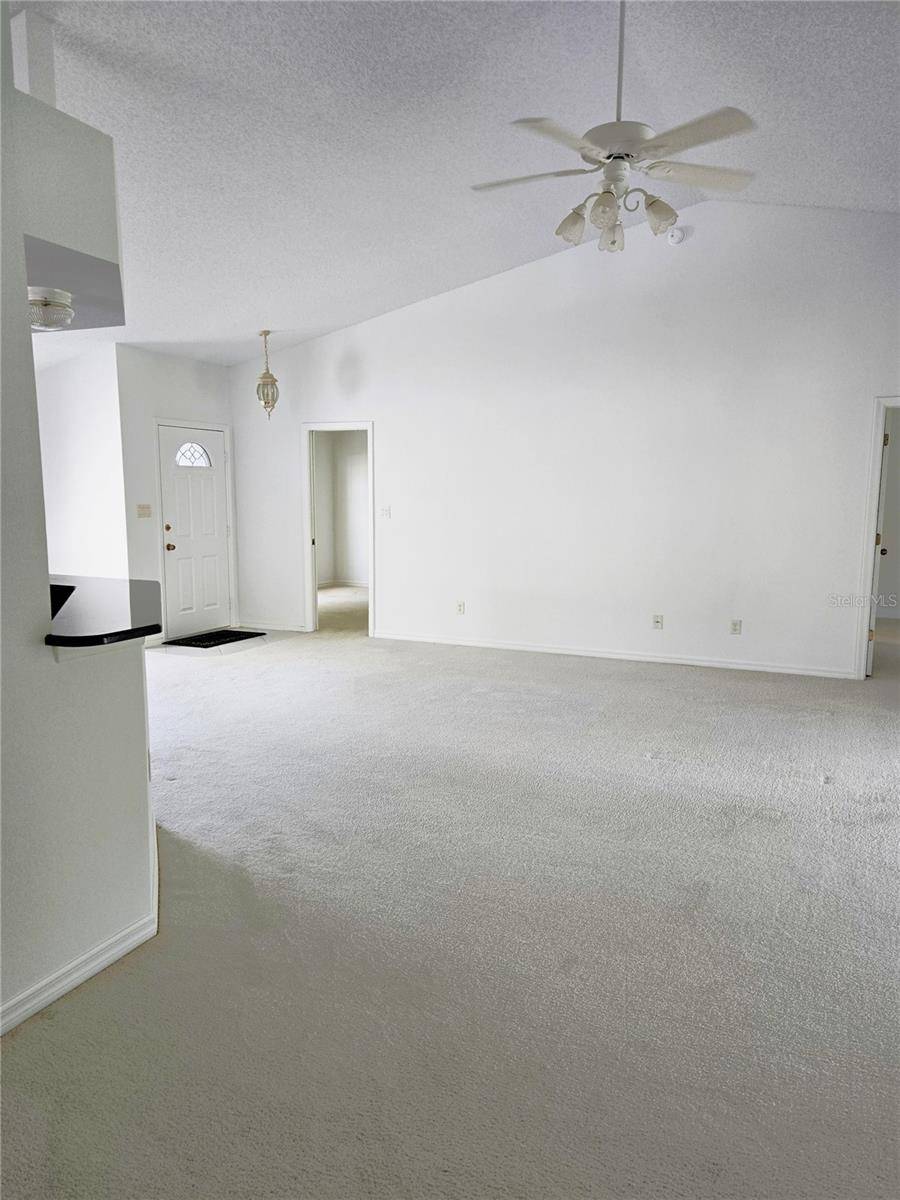 25419 CRESTWATER DRIVE DR, Leesburg, FL 34748