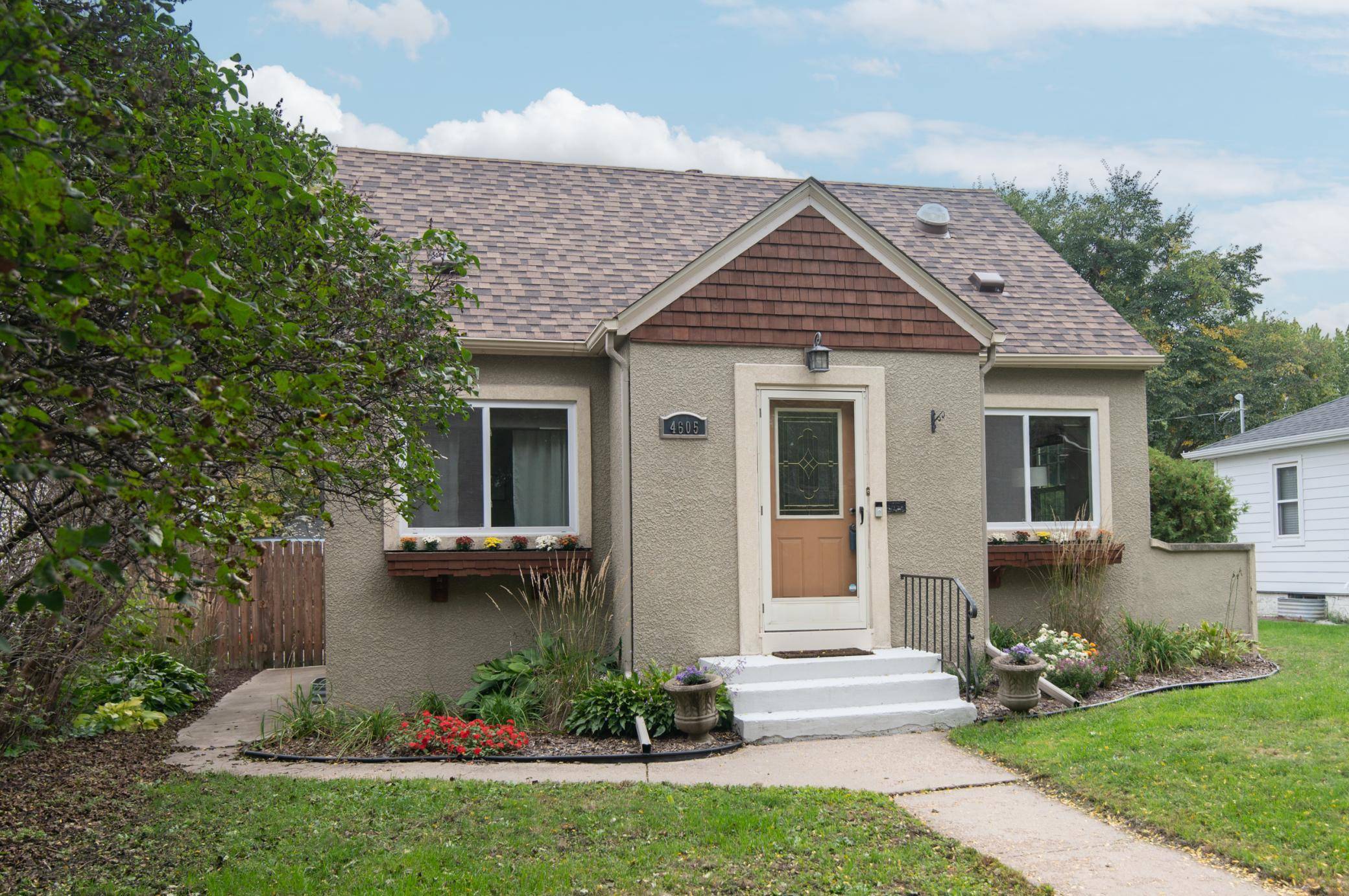 4605 Clinton AVE, Minneapolis, MN 55419