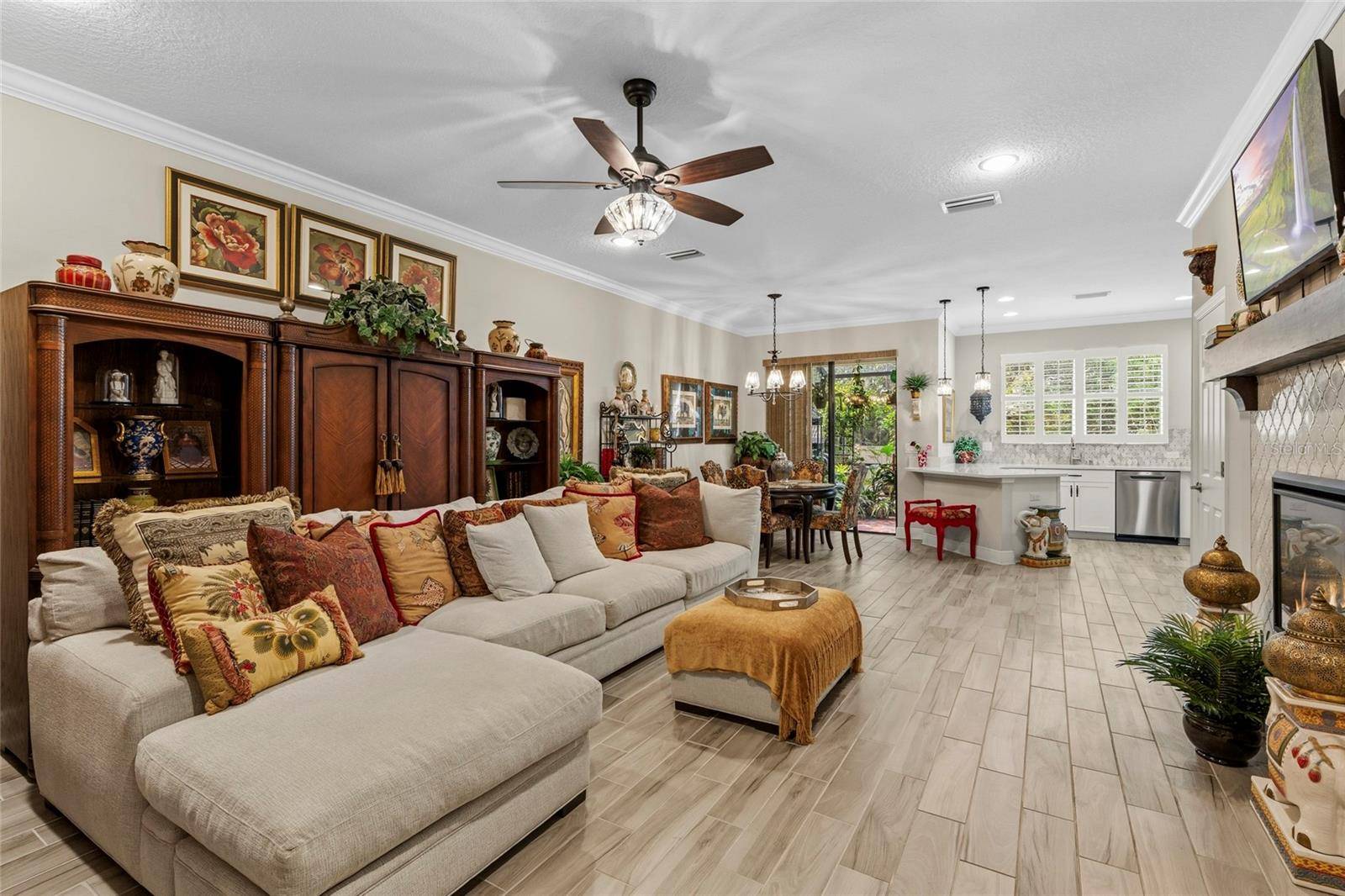7854 52ND TER E #52, Bradenton, FL 34203
