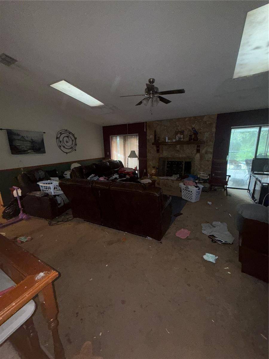 9405 WALLIEN DR, Brooksville, FL 34601