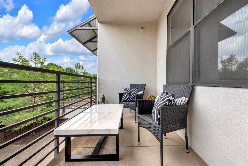 4040 N Hall Street #304, Dallas, TX 75219
