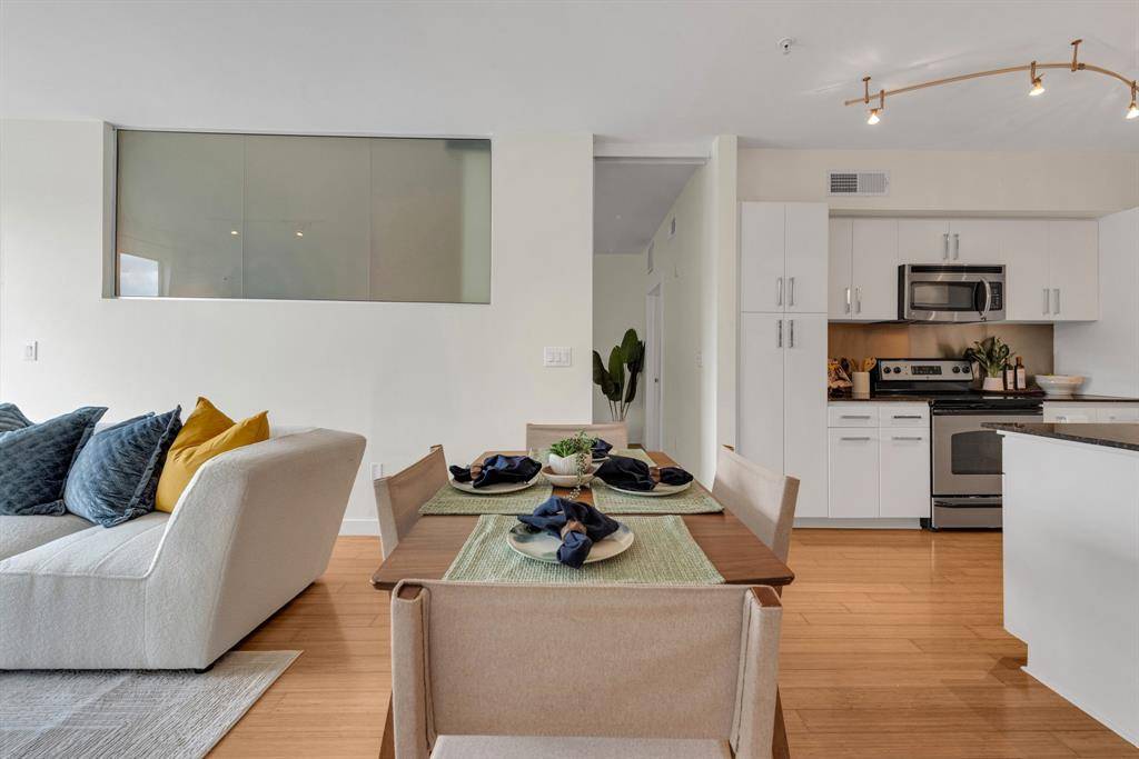 4040 N Hall Street #304, Dallas, TX 75219