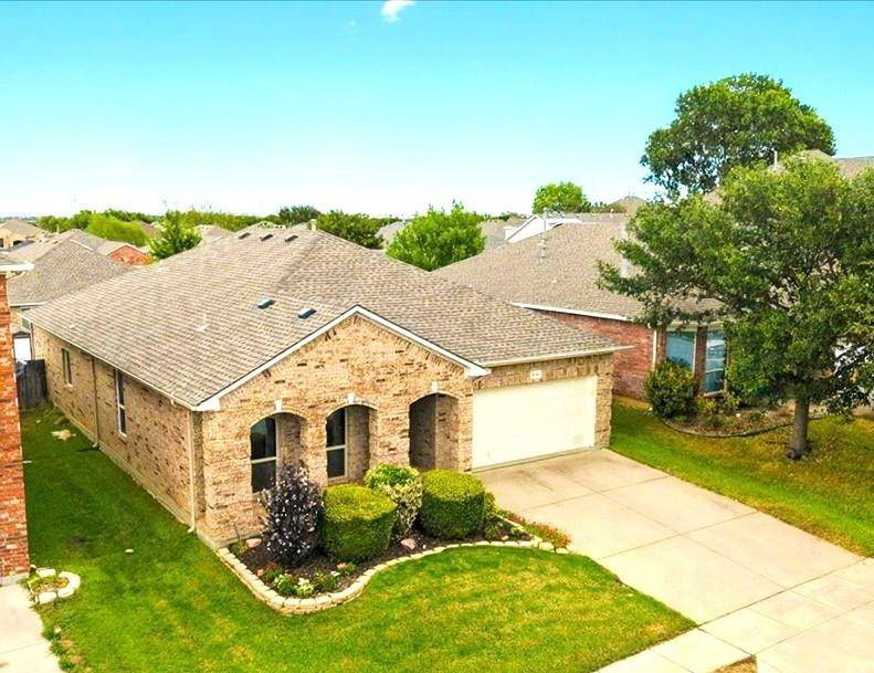4057 Claymore Lane, Fort Worth, TX 76244