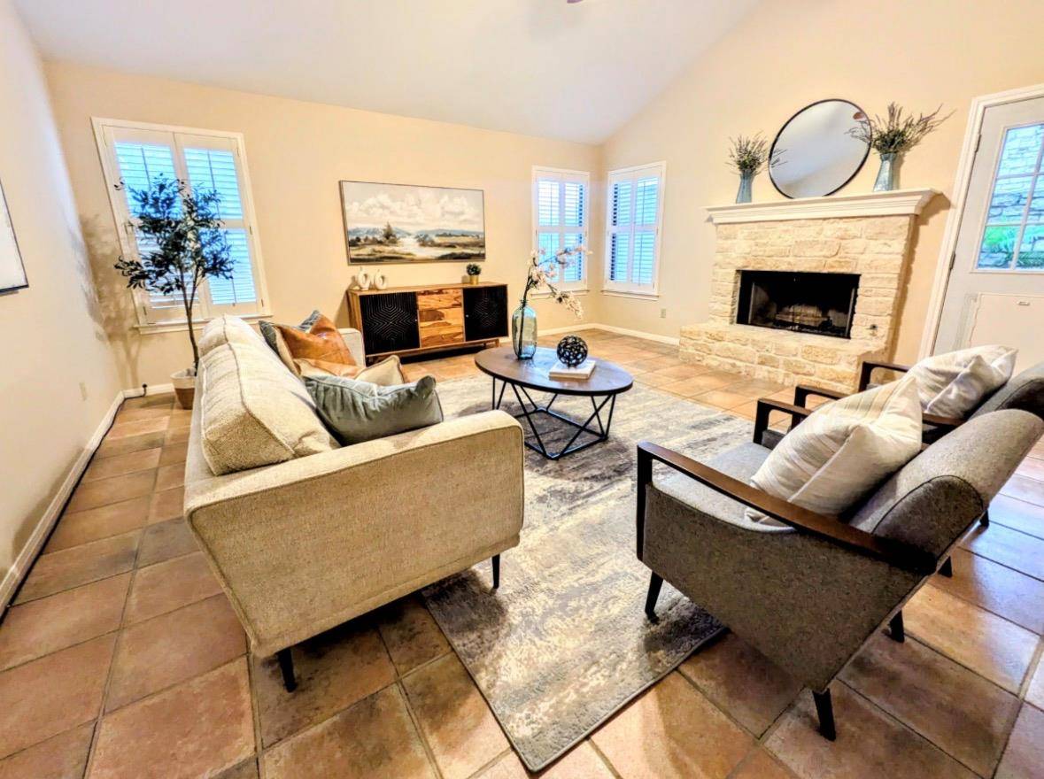 8904 Mount Bartlett DR, Austin, TX 78759