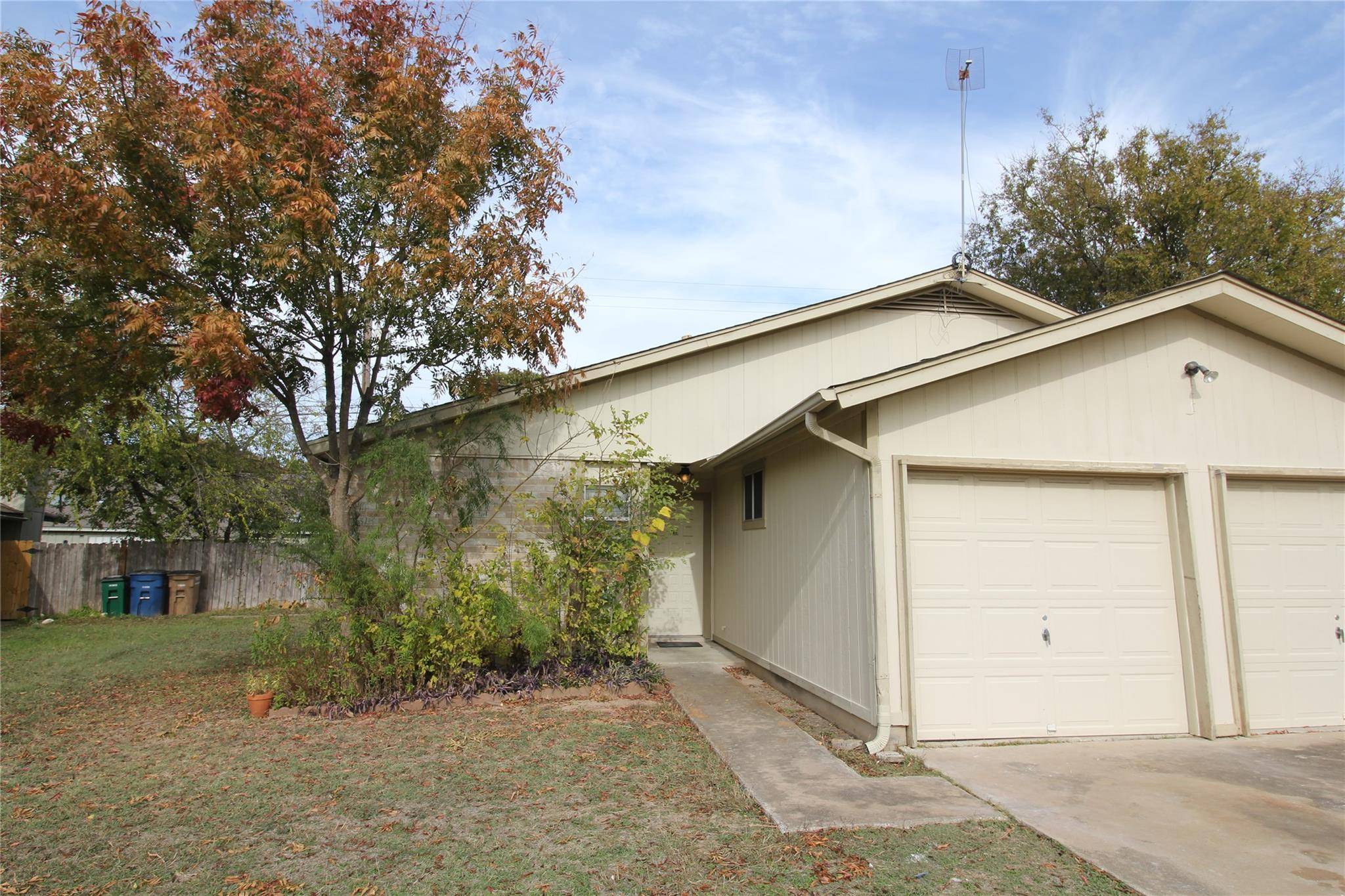 12818 Copper Cliff Ave, Austin, TX 78727