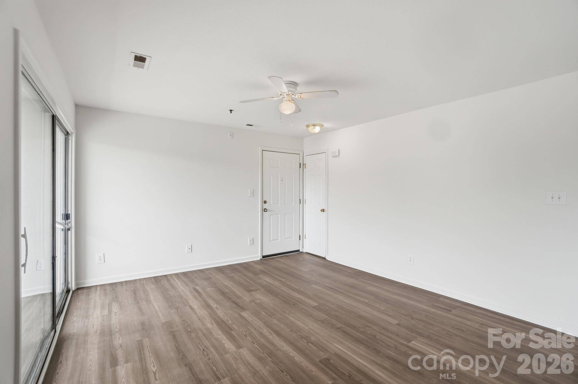 3937 Mohawk CT, Charlotte, NC 28215