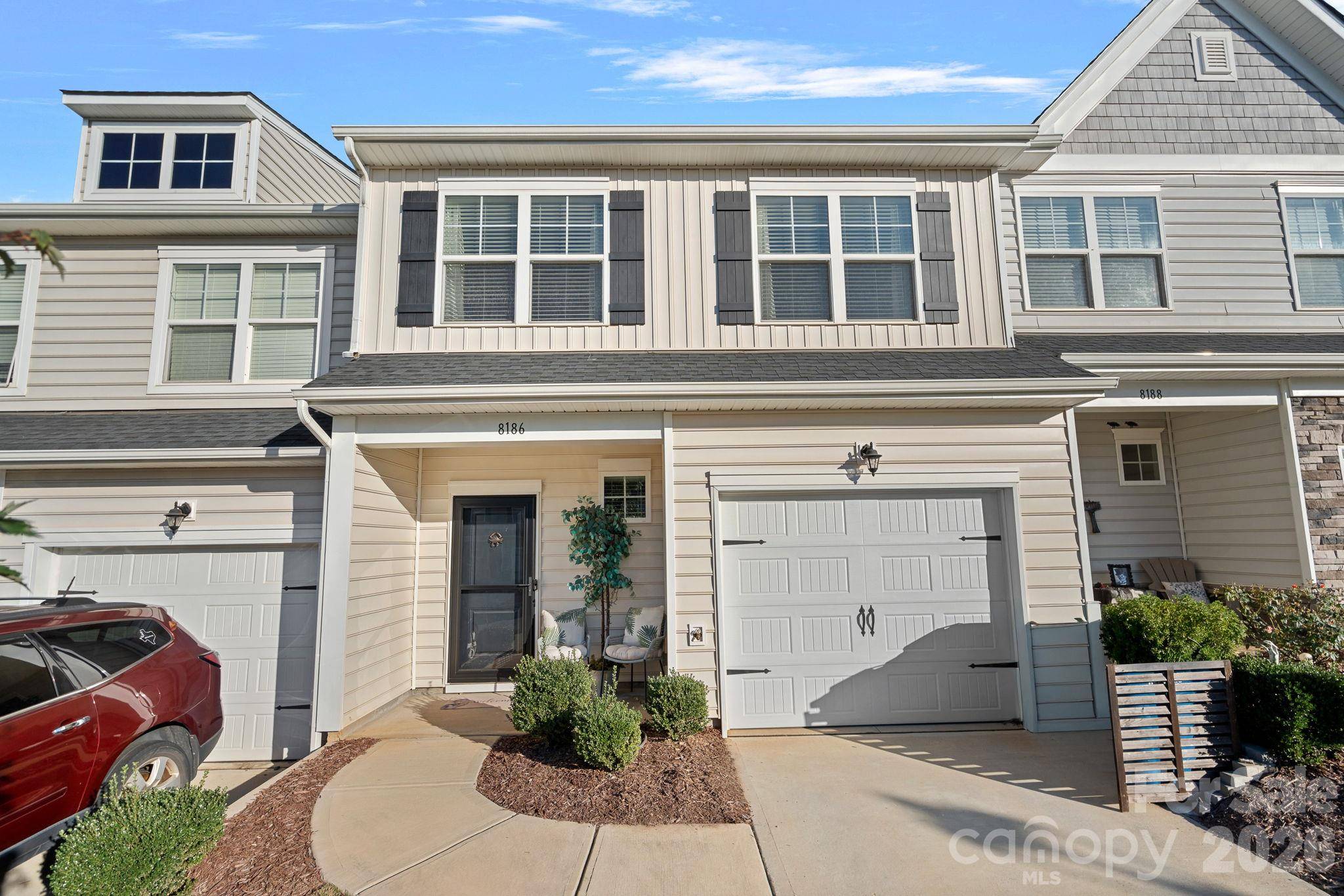 8186 Sheffield DR, Terrell, NC 28682