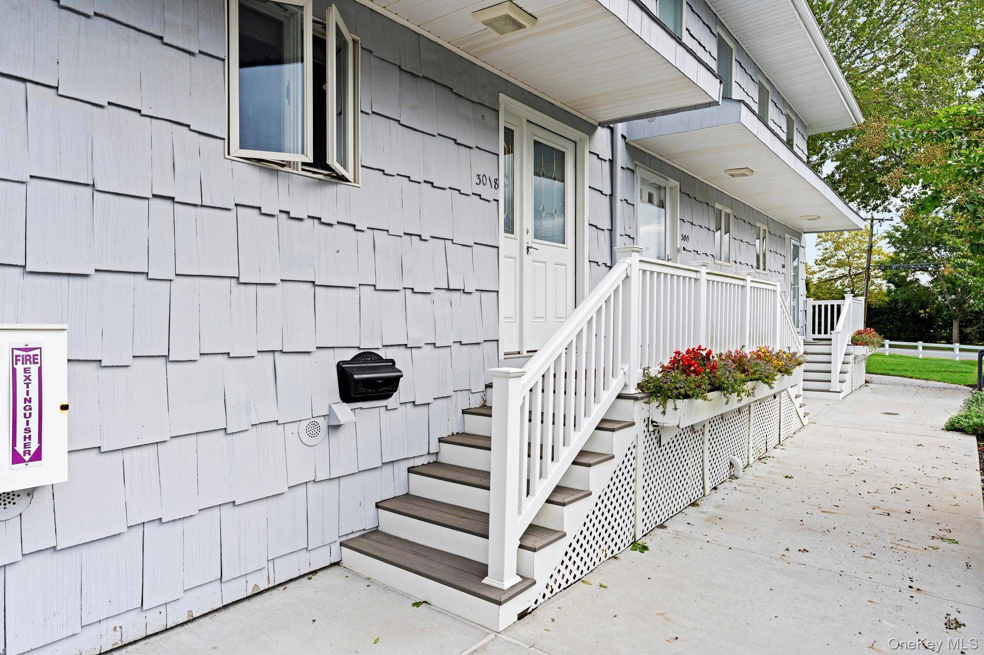 3018 Mitchell RD, Westhampton Beach, NY 11978