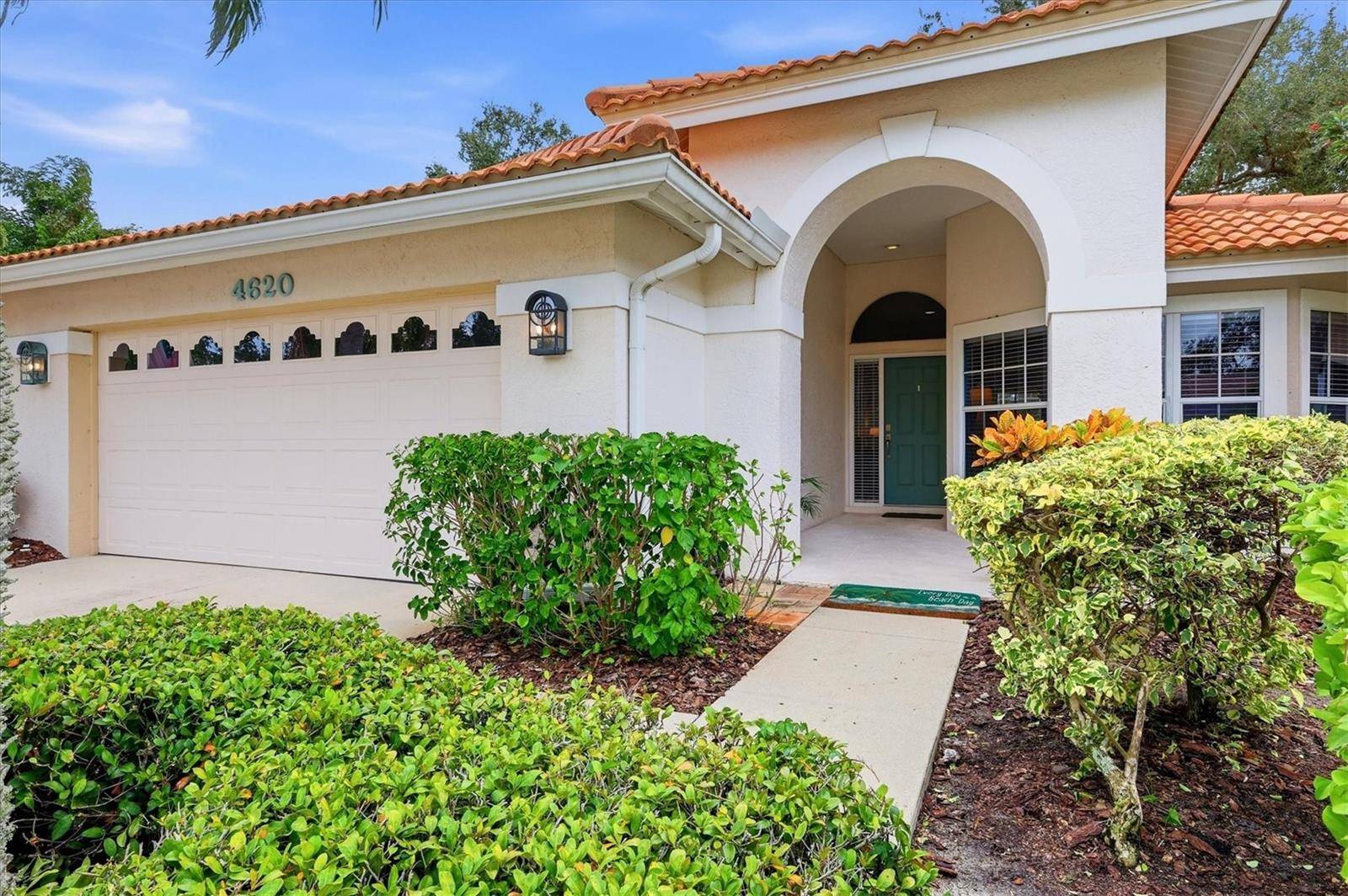 4620 DEER TRAIL BLVD, Sarasota, FL 34238