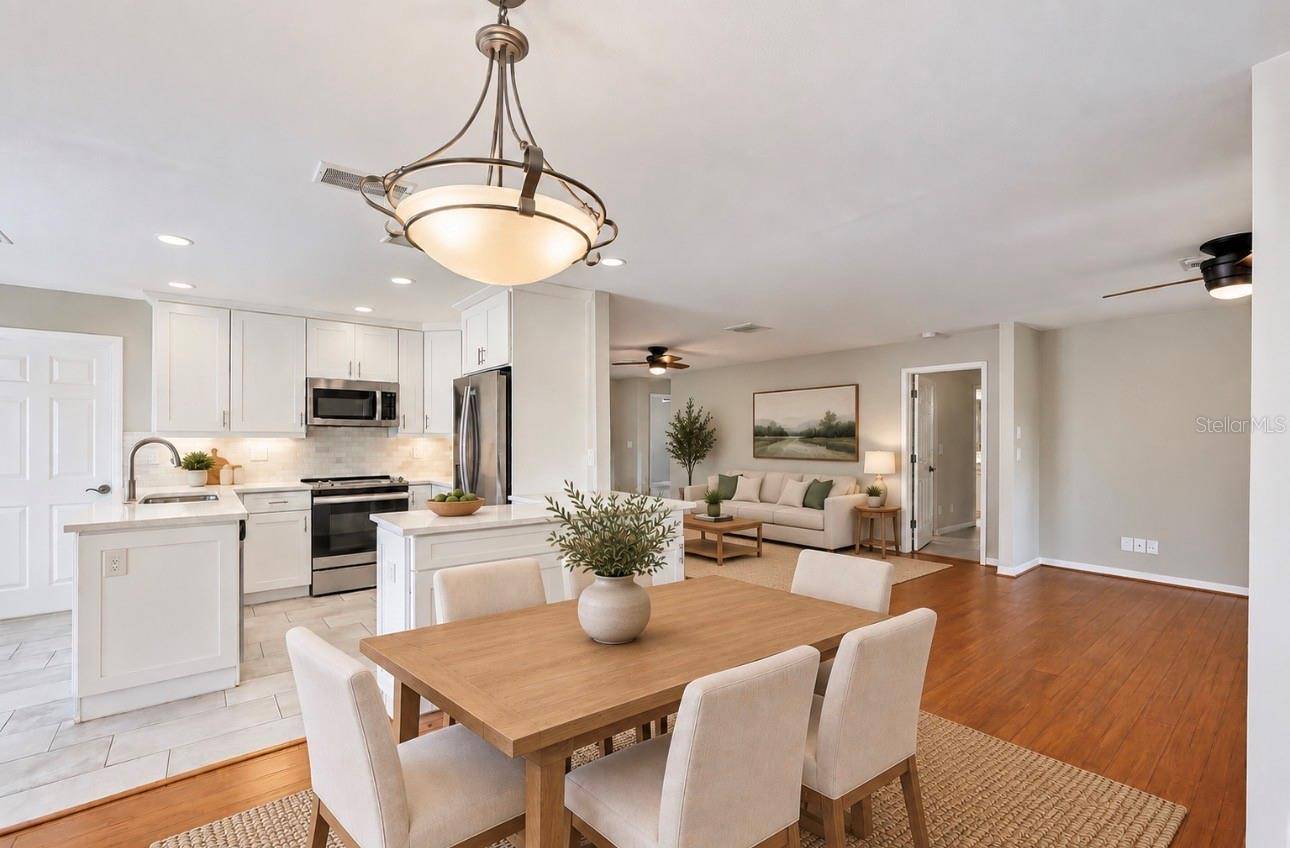 913 SUTTON PL, Palm Harbor, FL 34684