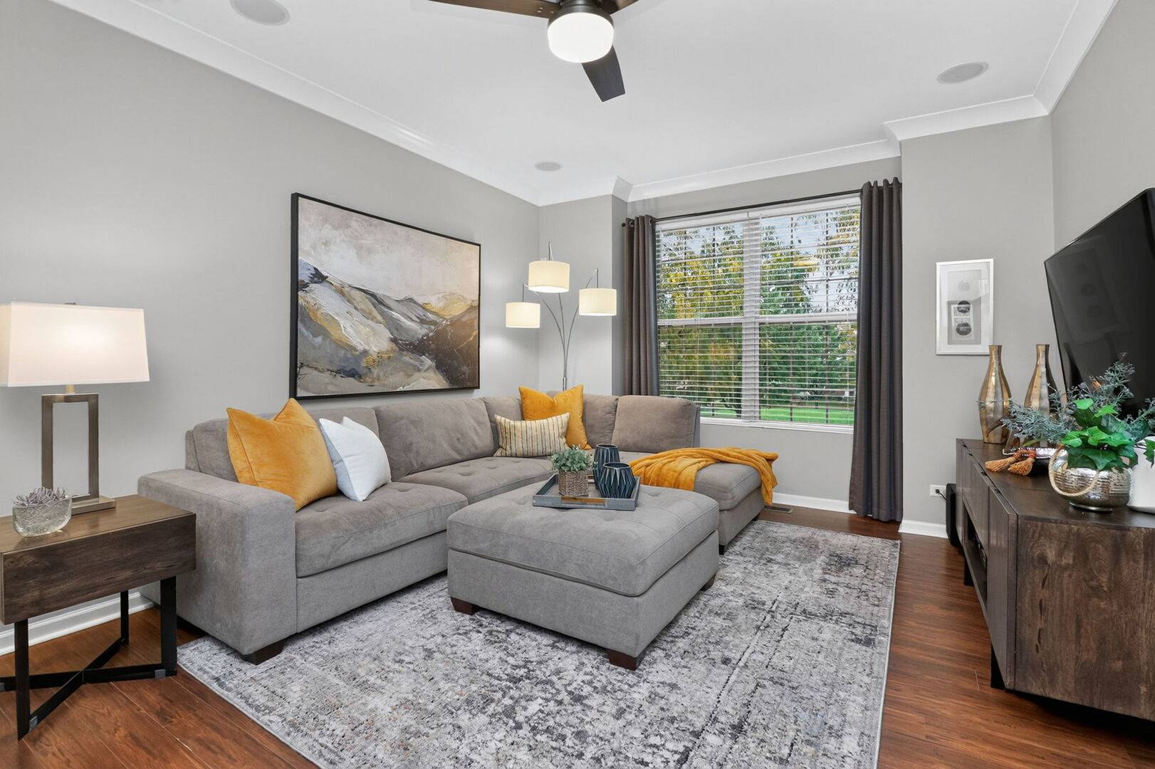 N067 Forsythe CT, Winfield, IL 60190