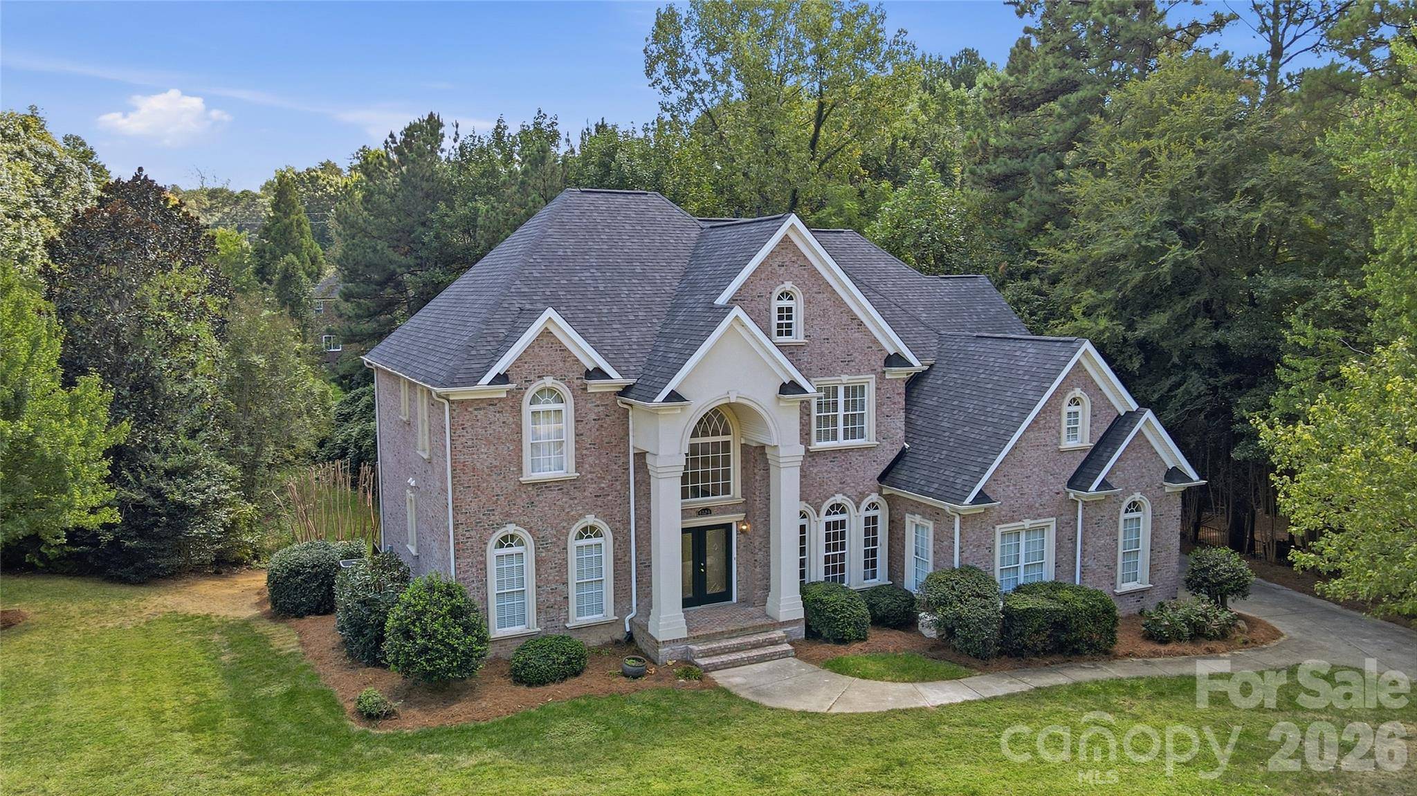 4224 Mountain Cove DR, Charlotte, NC 28216
