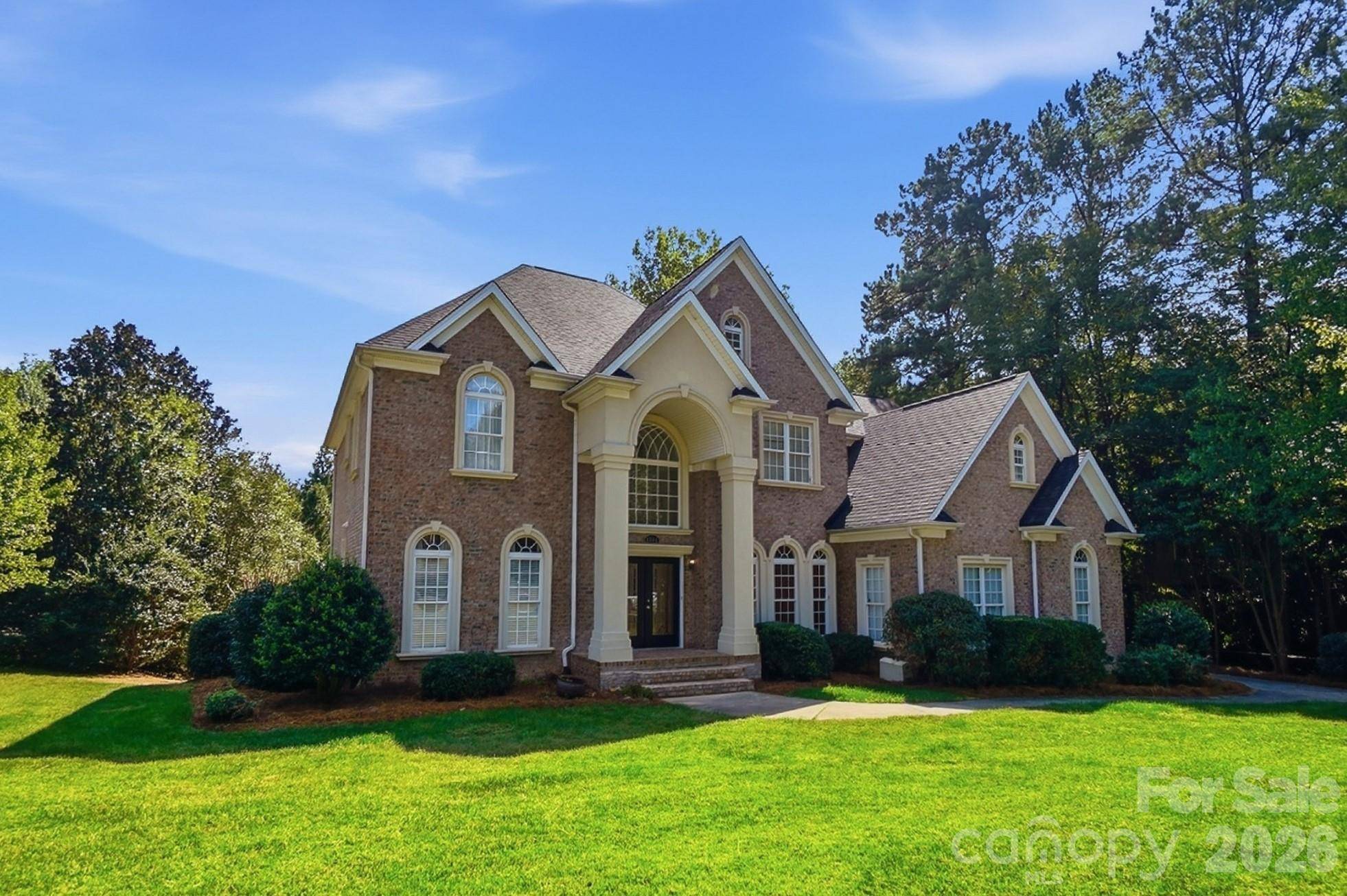4224 Mountain Cove DR, Charlotte, NC 28216