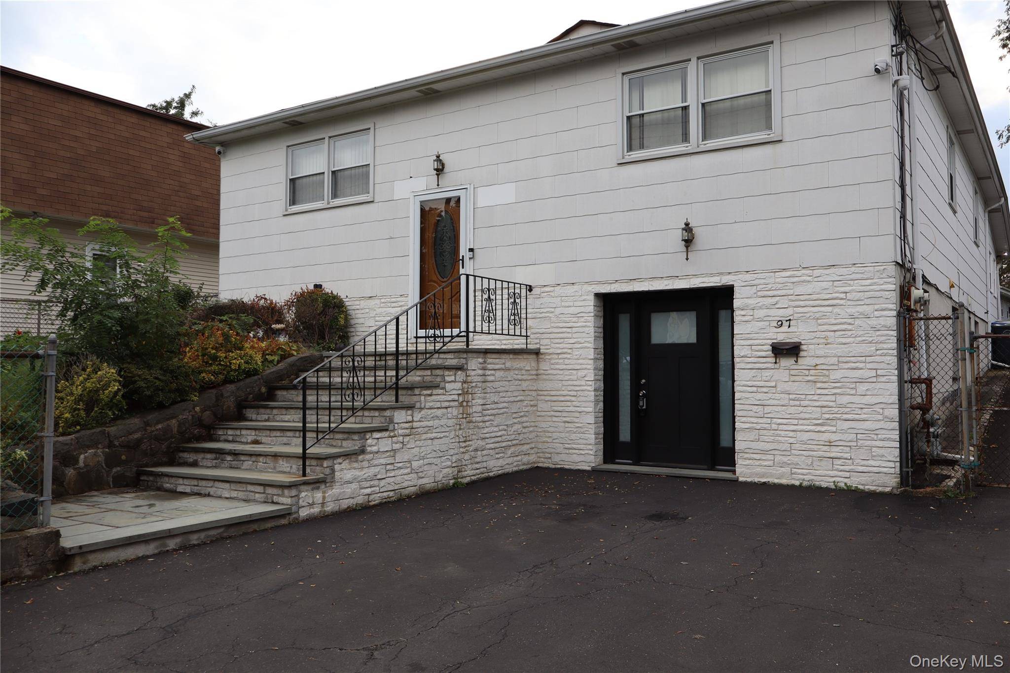 97 Benson ST #Floor 1, West Haverstraw, NY 10993