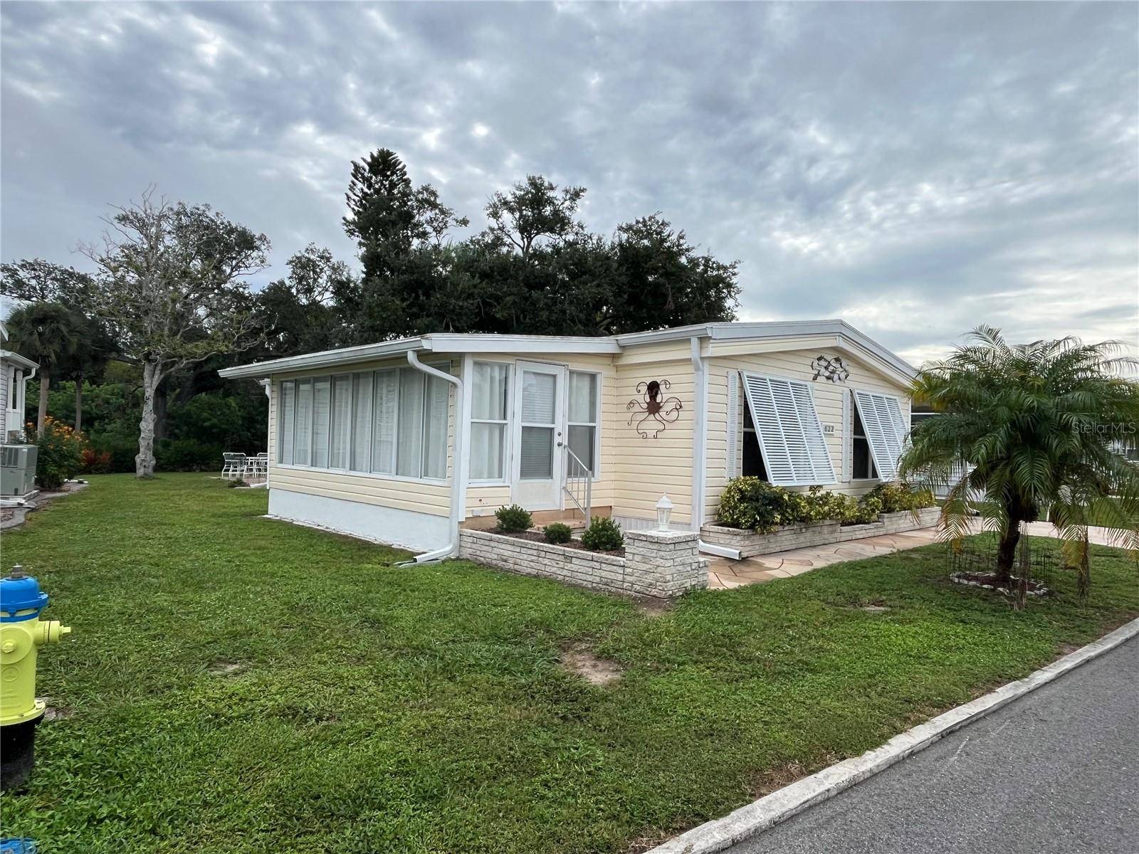 623 CERVINA DR, Venice, FL 34285