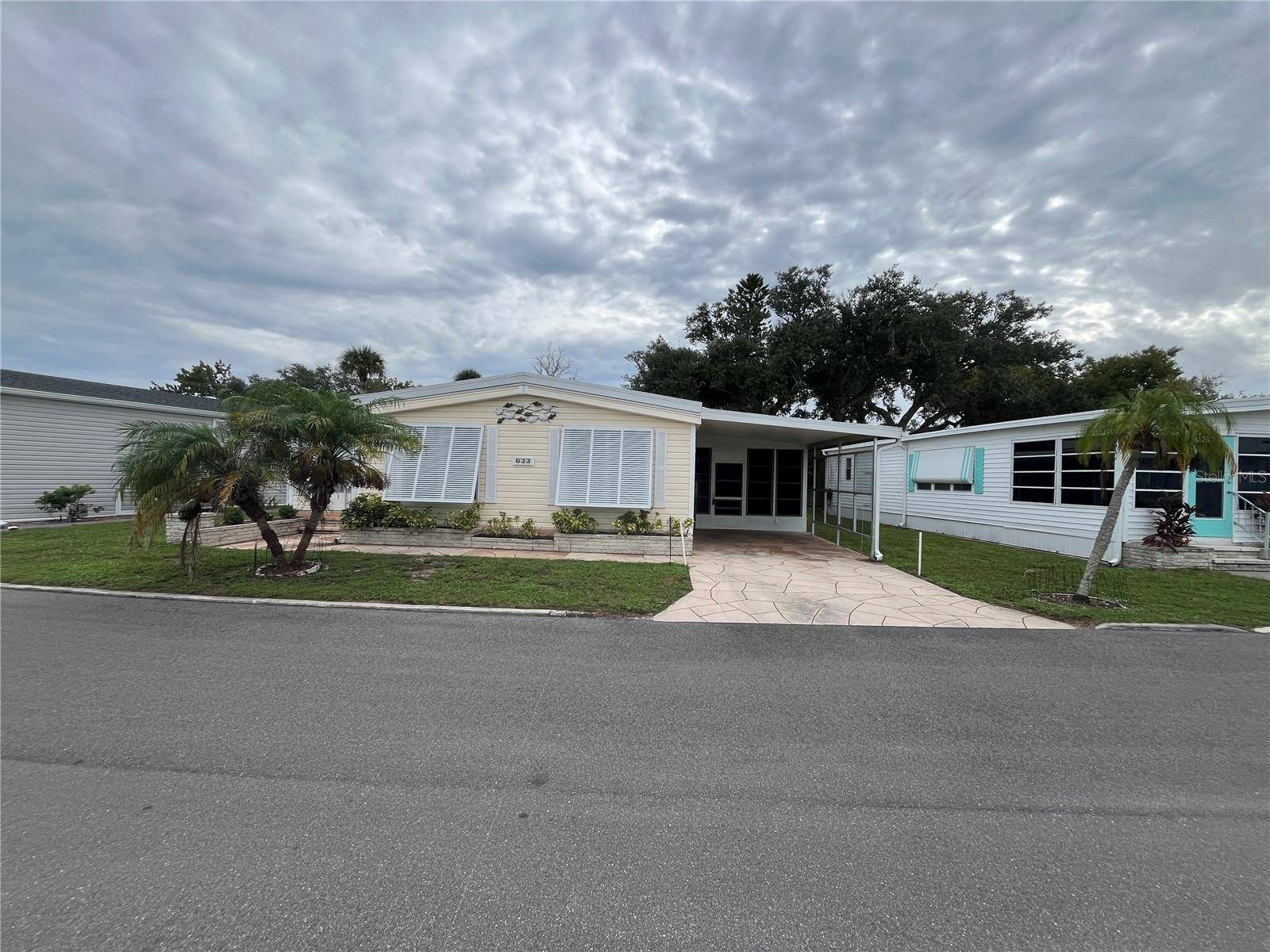 623 CERVINA DR, Venice, FL 34285