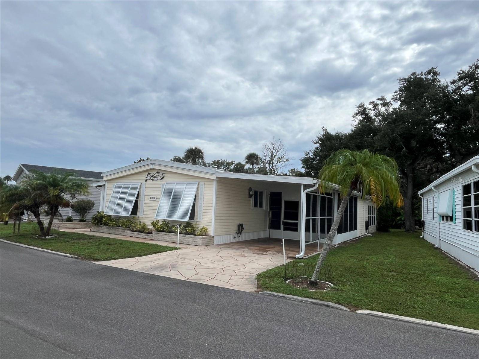 623 CERVINA DR, Venice, FL 34285