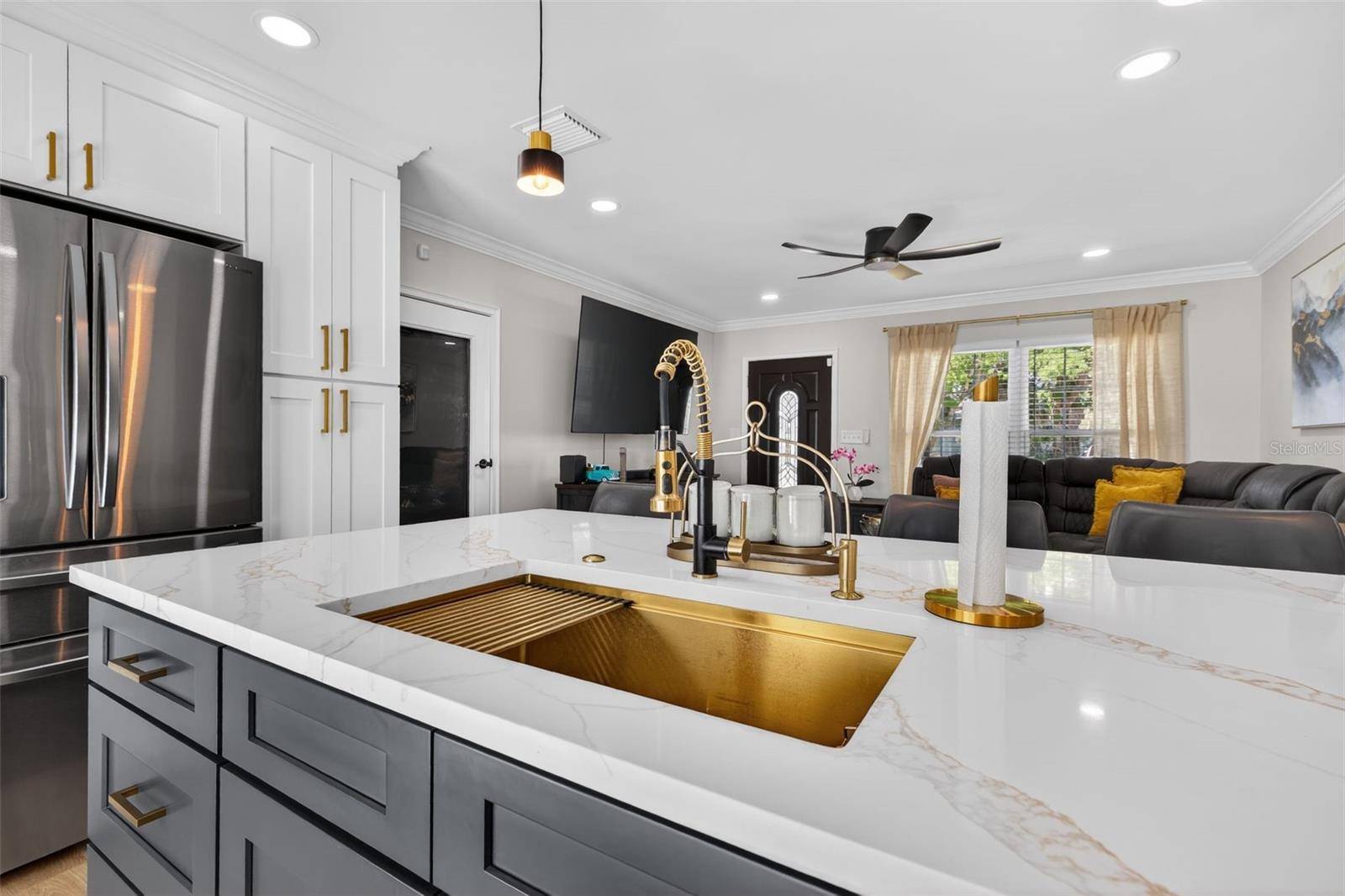 4420 POMPANO DR SE, St Petersburg, FL 33705