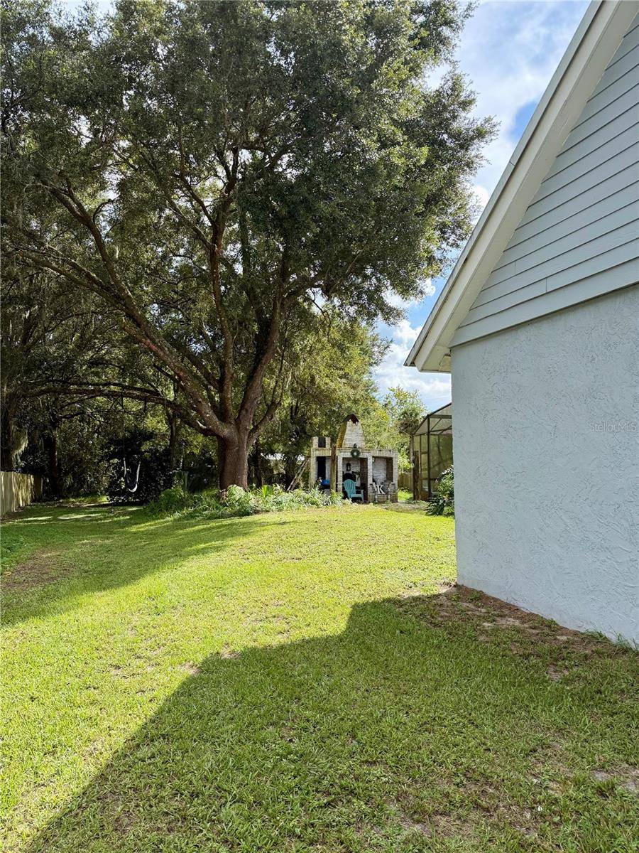 404 E WELCH RD, Apopka, FL 32712
