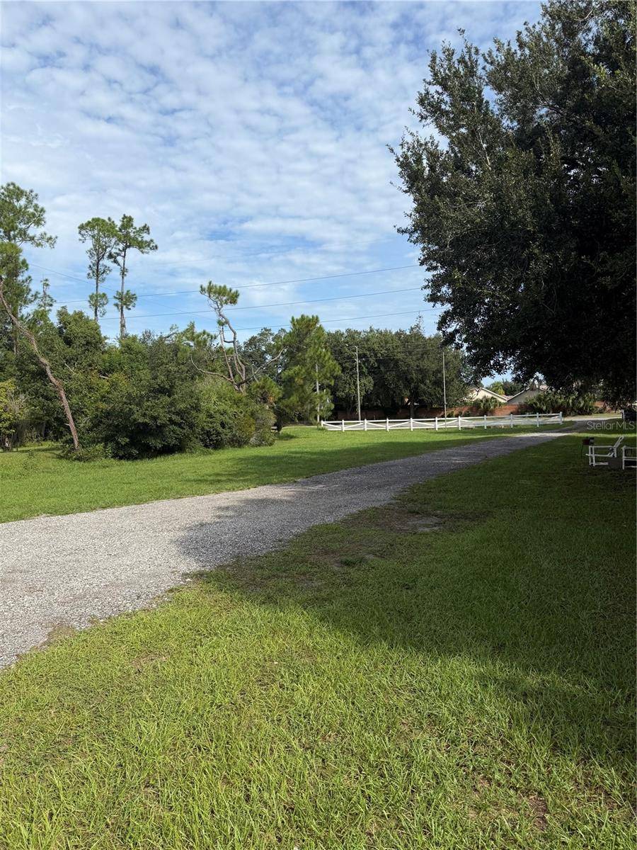 404 E WELCH RD, Apopka, FL 32712