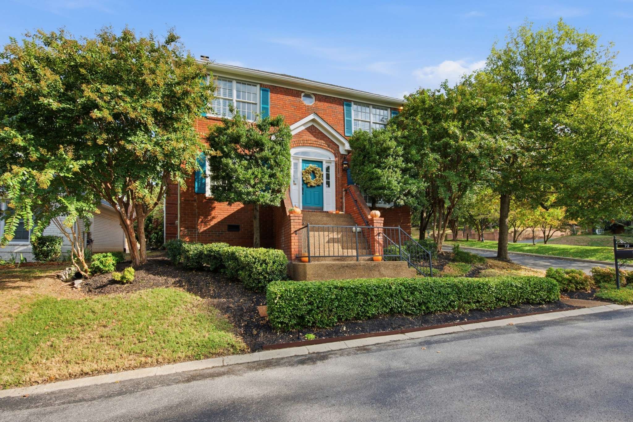 72 Ravenwood Hills Cir, Nashville, TN 37215