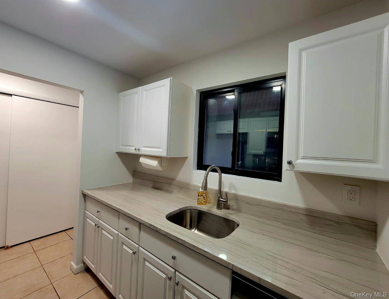 14 Granada CRES #19, White Plains, NY 10603