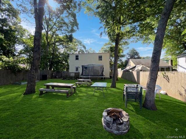 45A Brushwood DR, Shirley, NY 11967