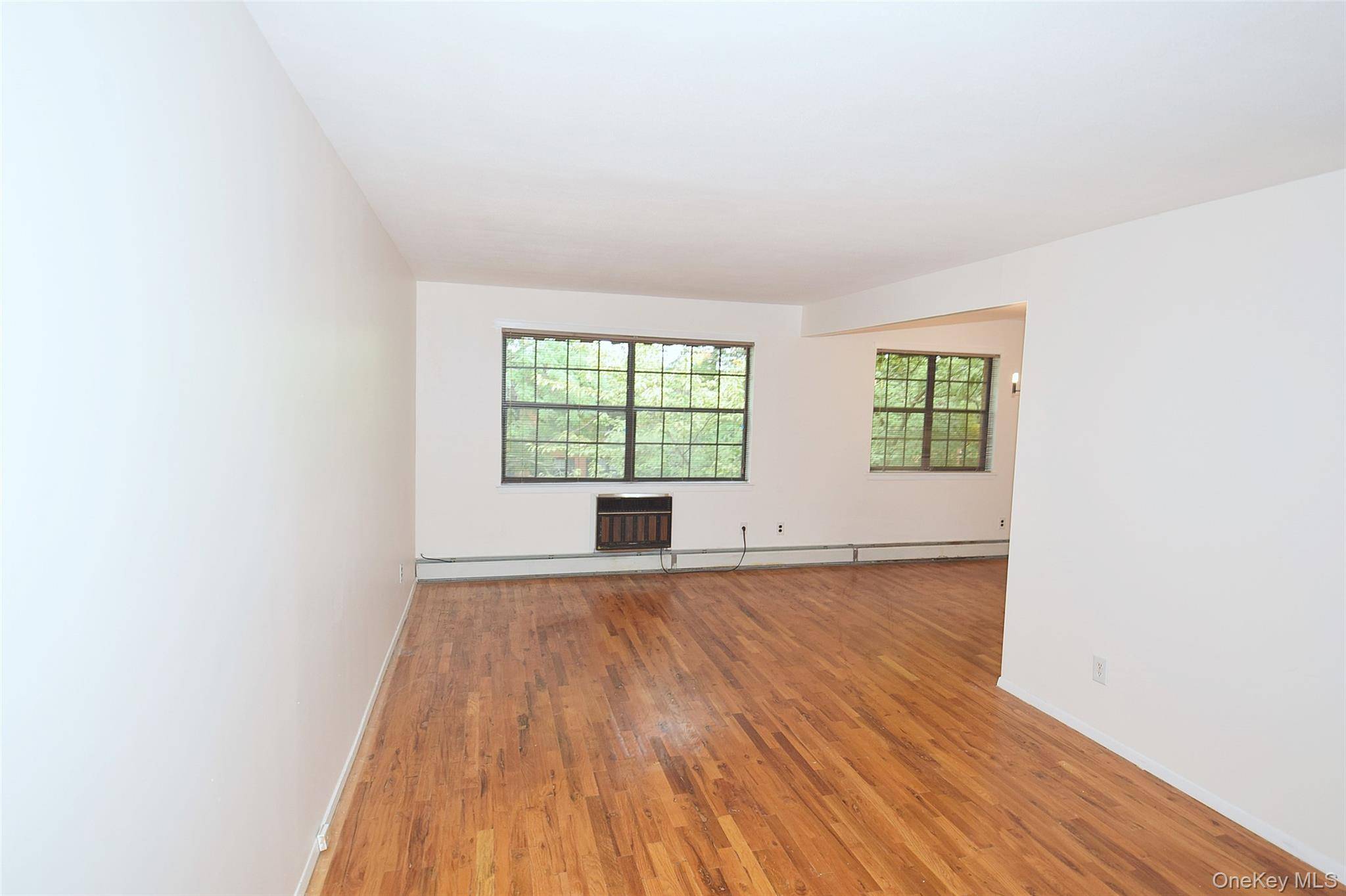 220-47 67 Ave, Bayside, NY 11364