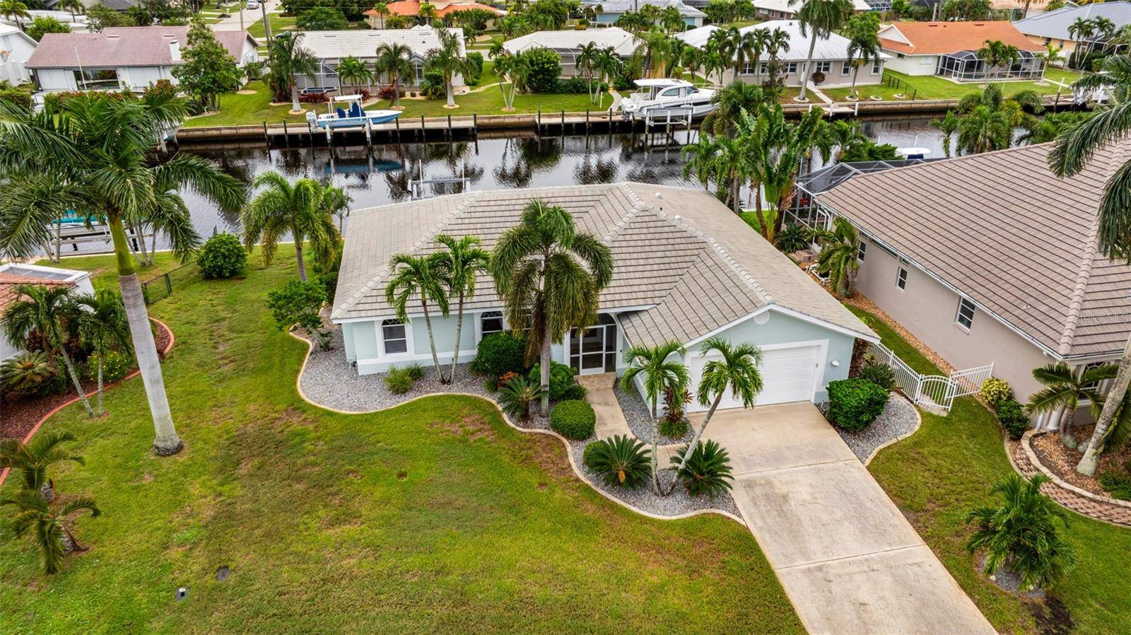 918 CIMARRON DR, Punta Gorda, FL 33950