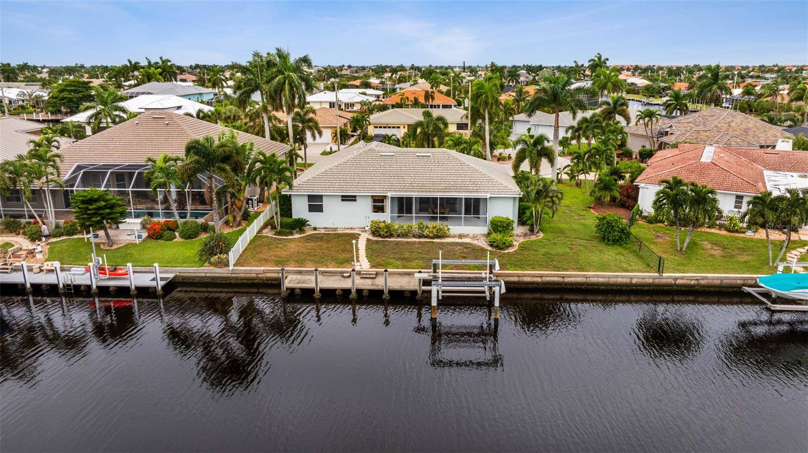 918 CIMARRON DR, Punta Gorda, FL 33950