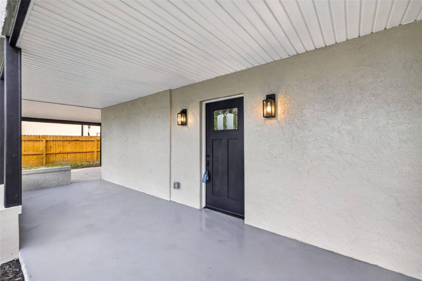 11317 SYLVAN GREEN LN, Riverview, FL 33569