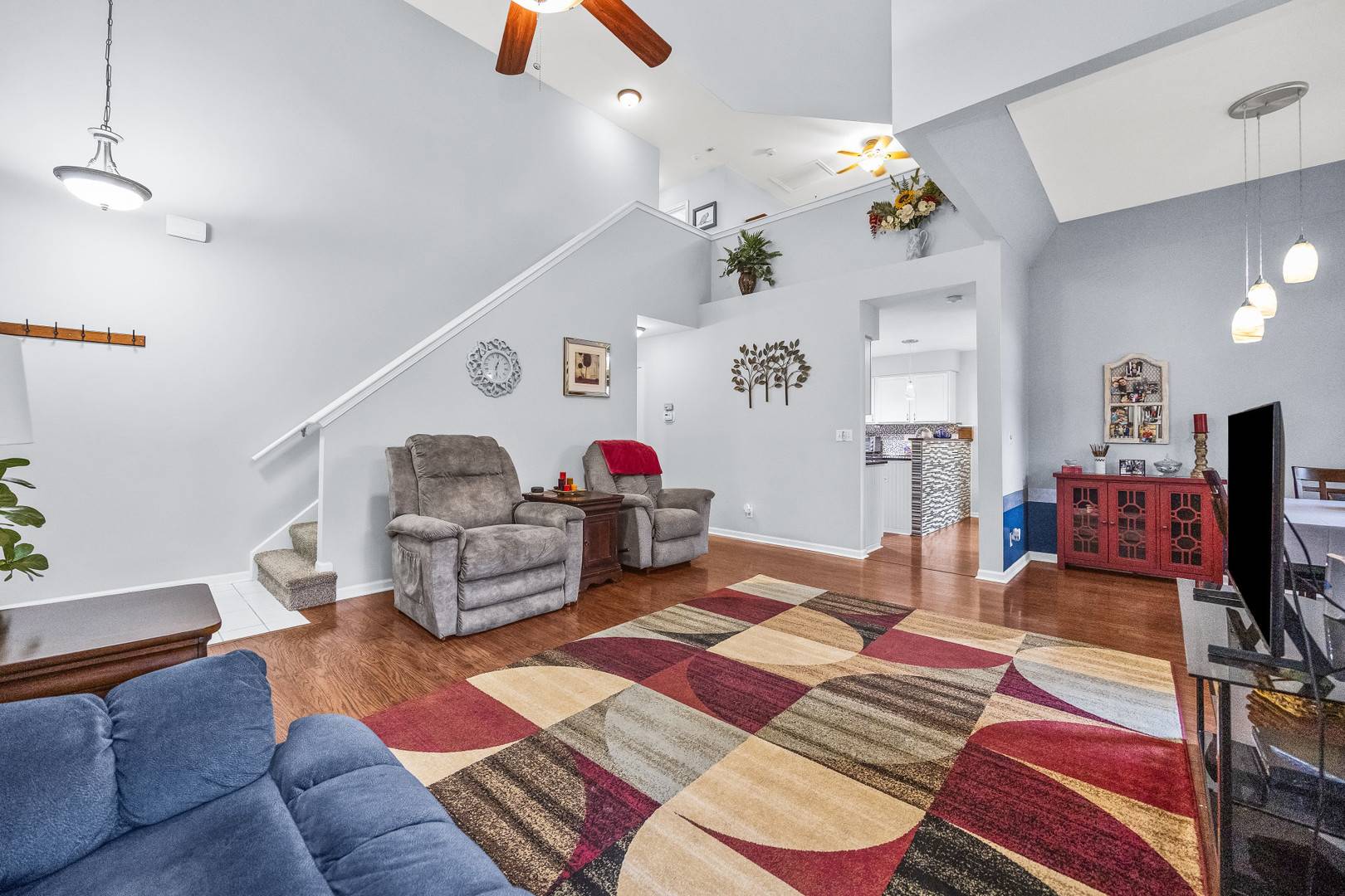 1729 Waterford RD, North Aurora, IL 60542