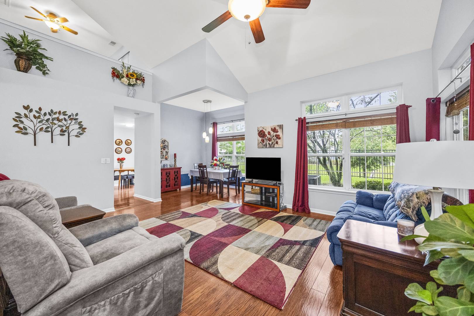 1729 Waterford RD, North Aurora, IL 60542