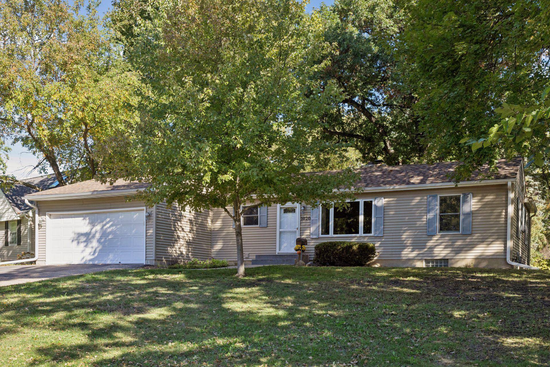 1020 Orkla DR, Golden Valley, MN 55427