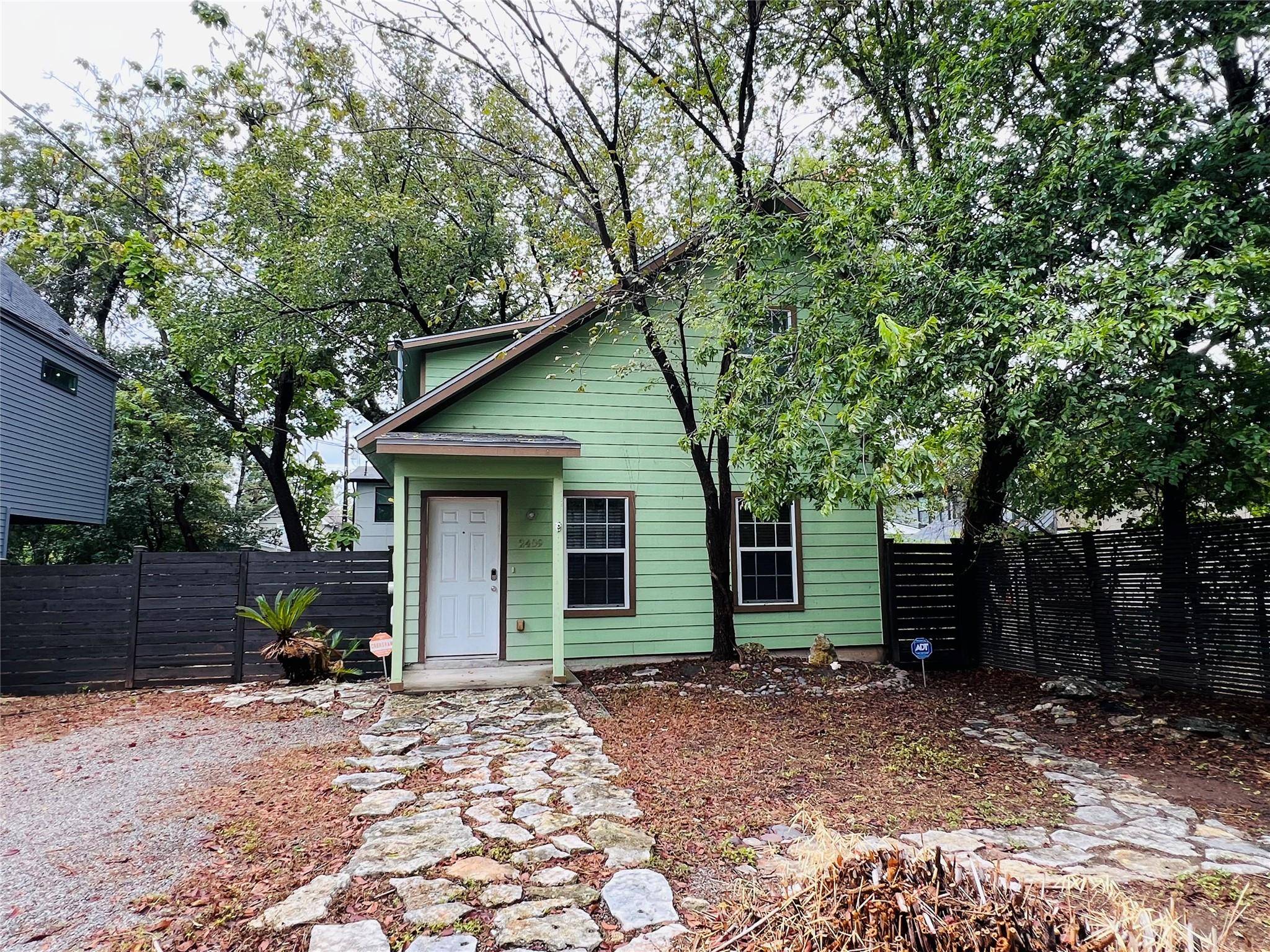 2409 Santa Rosa ST, Austin, TX 78702
