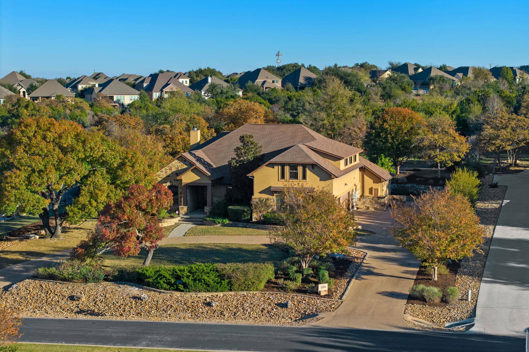 204 Overlook CT, Georgetown, TX 78628