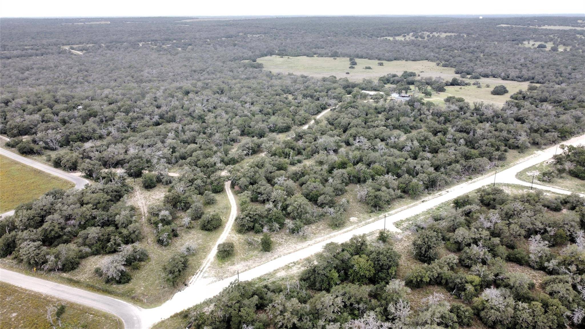 320 Daisy Haven LN, Seguin, TX 78155