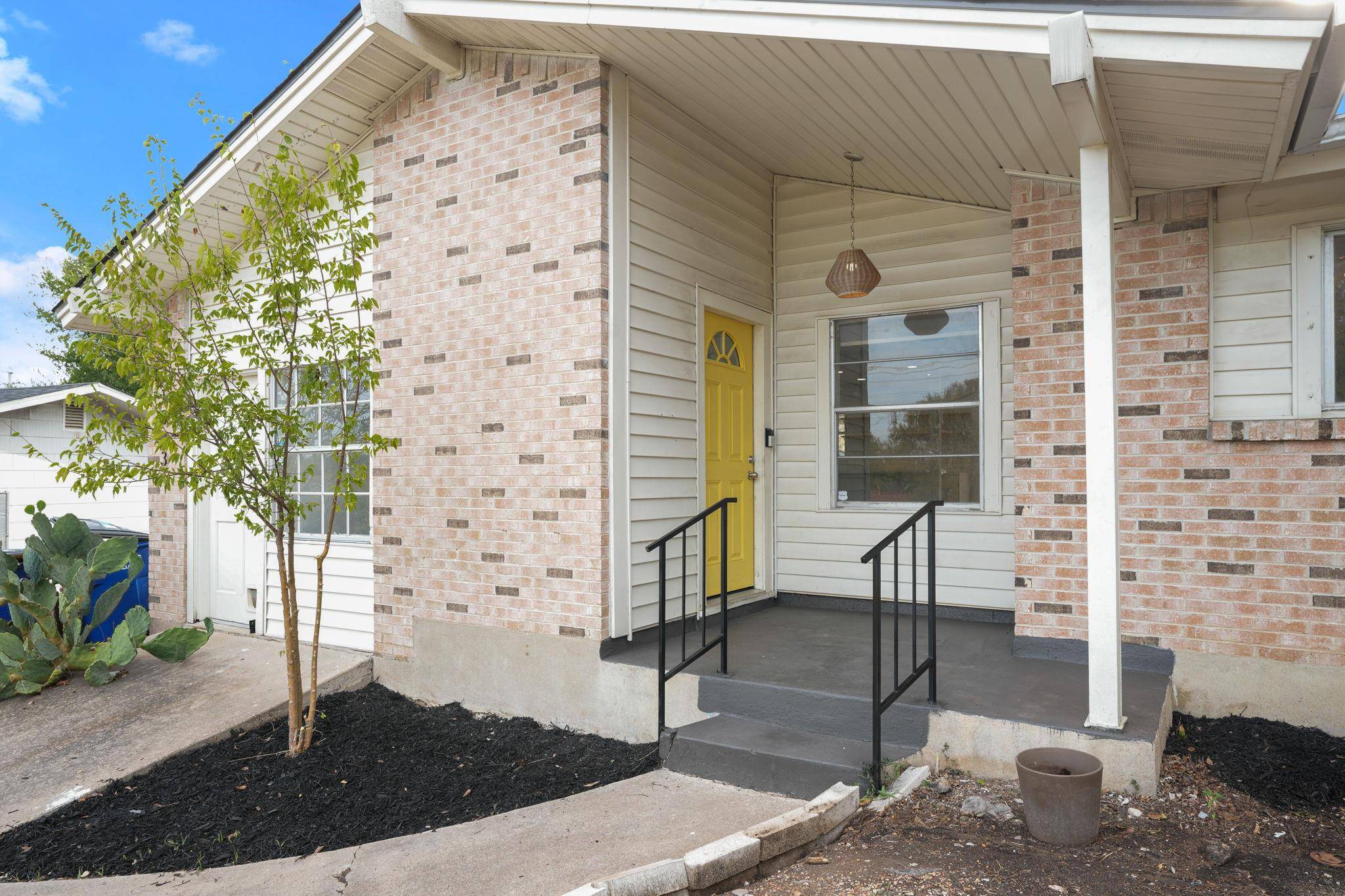 1803 Elmira RD, Austin, TX 78721