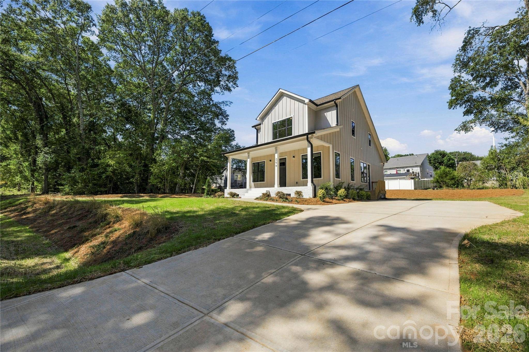 208 Excelsior ST, Belmont, NC 28012